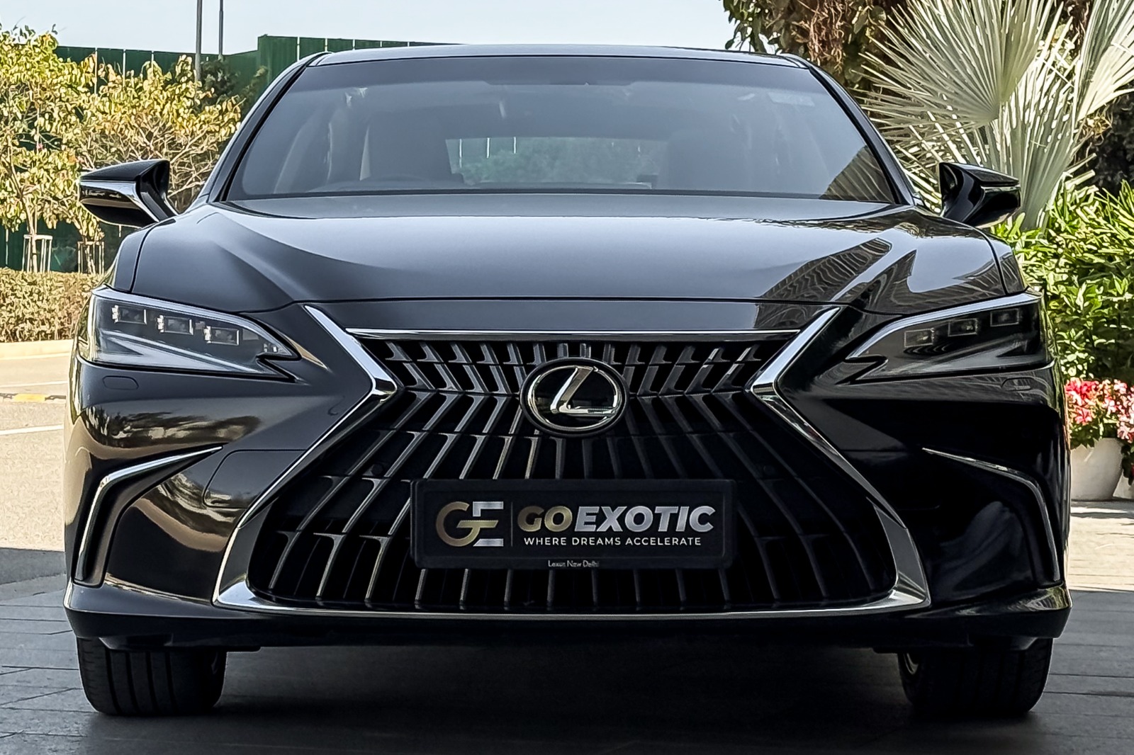 2024 LEXUS ES300 HYBRID LUXURY