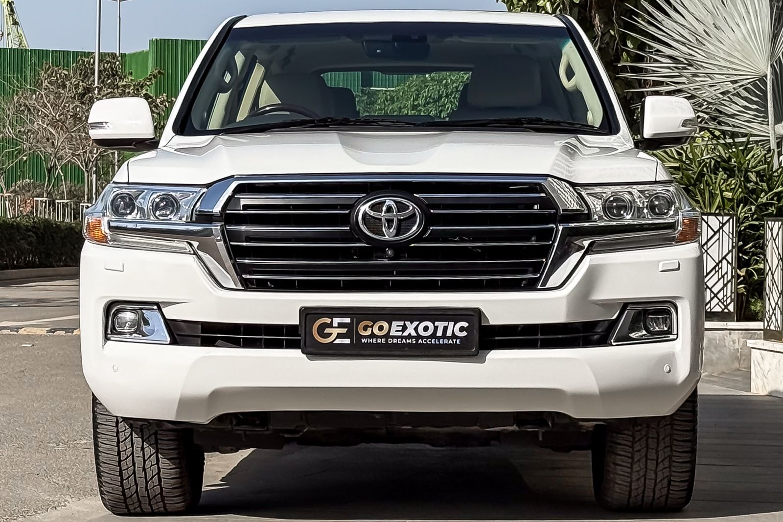 2016 TOYOTA LC200 V8