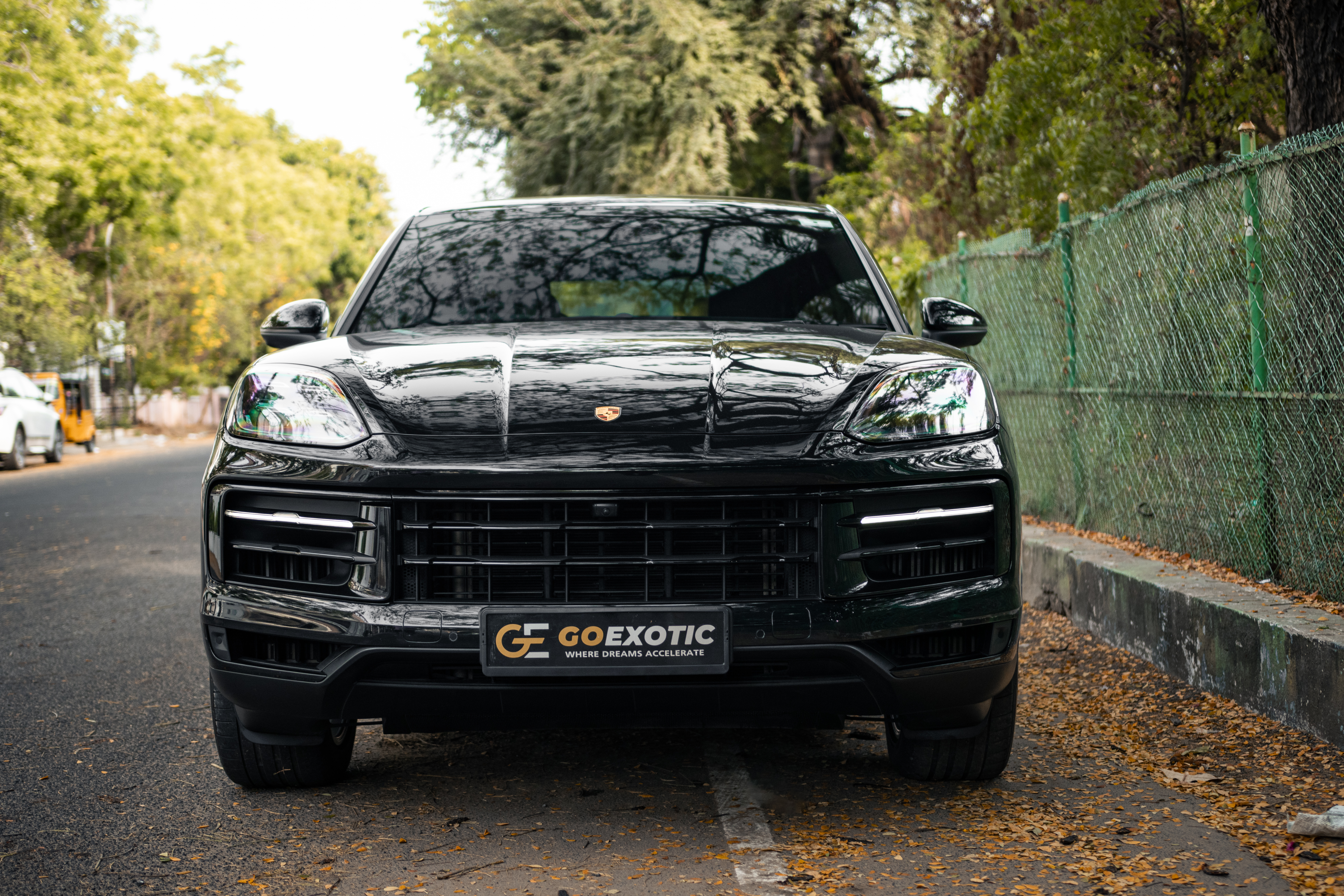 2024 PORSCHE CAYENNE COUPE