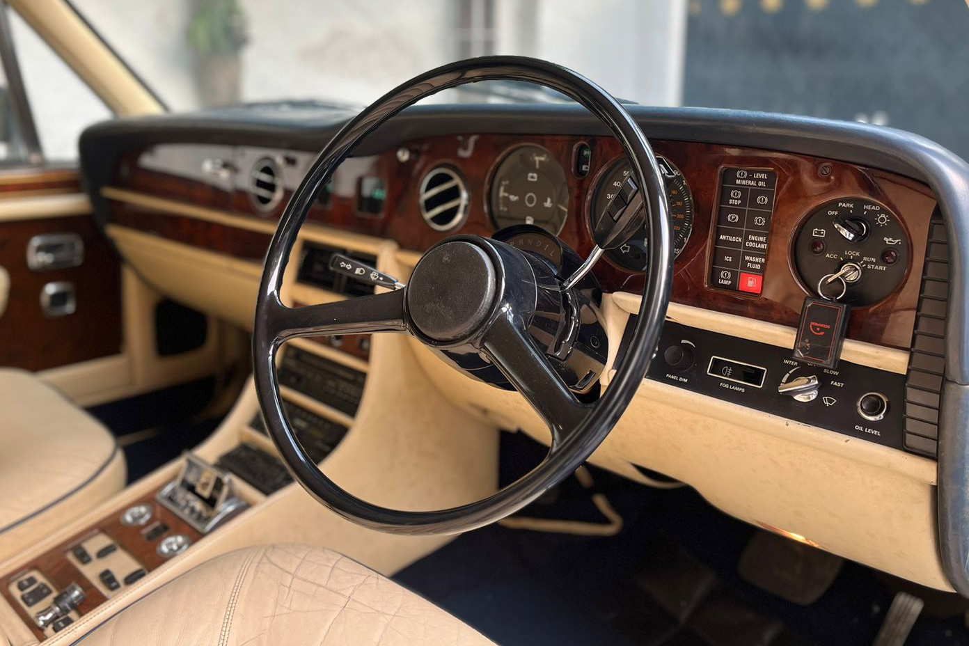 1988 Rolls Royce Silver Spur