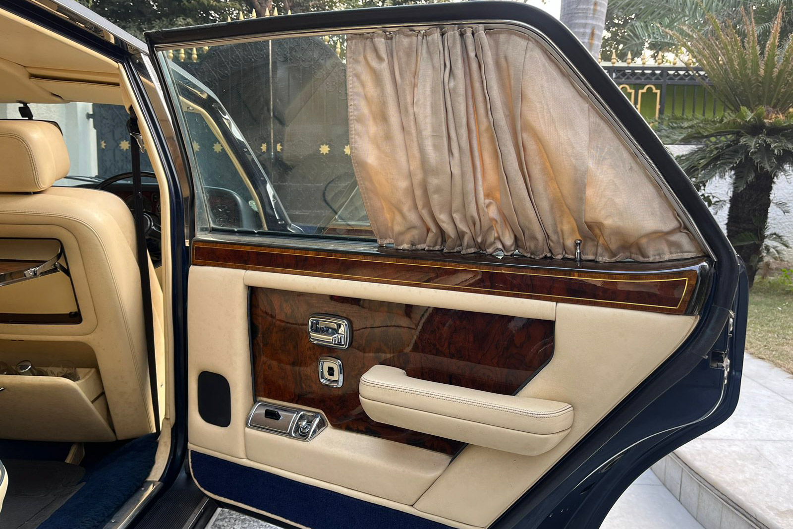 1988 Rolls Royce Silver Spur