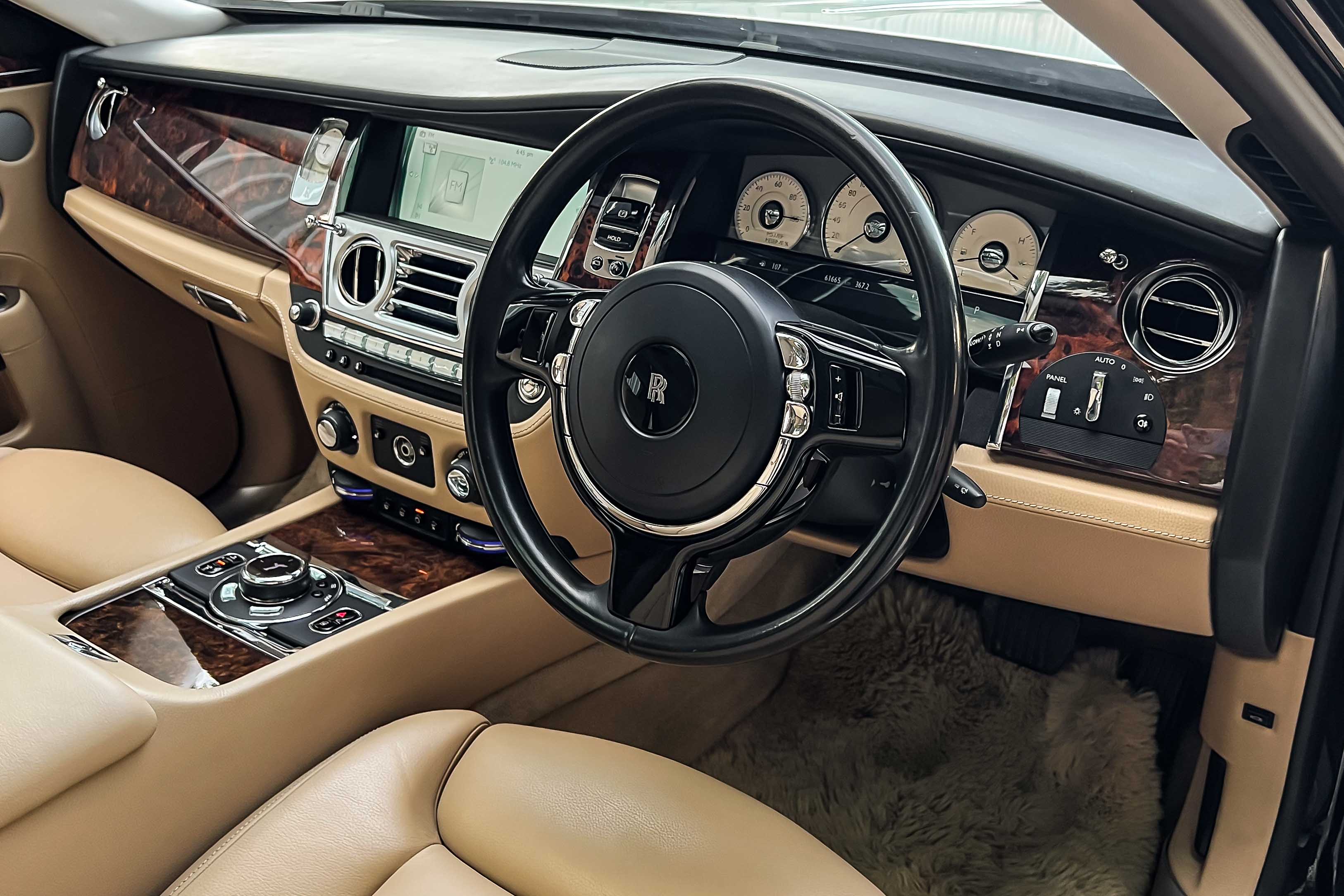 2016 ROLLS ROYCE GHOST SERIES II