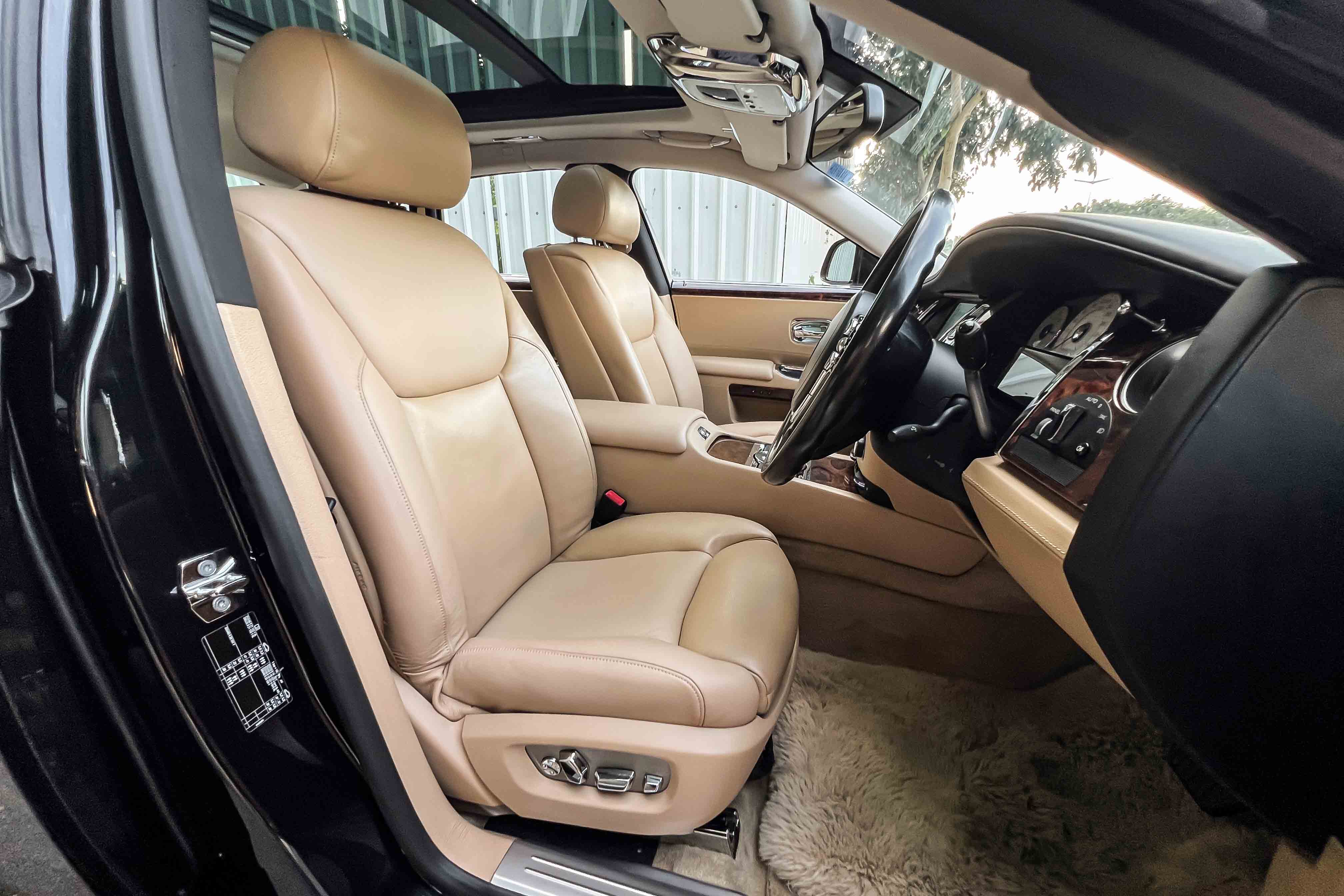 2016 ROLLS ROYCE GHOST SERIES II