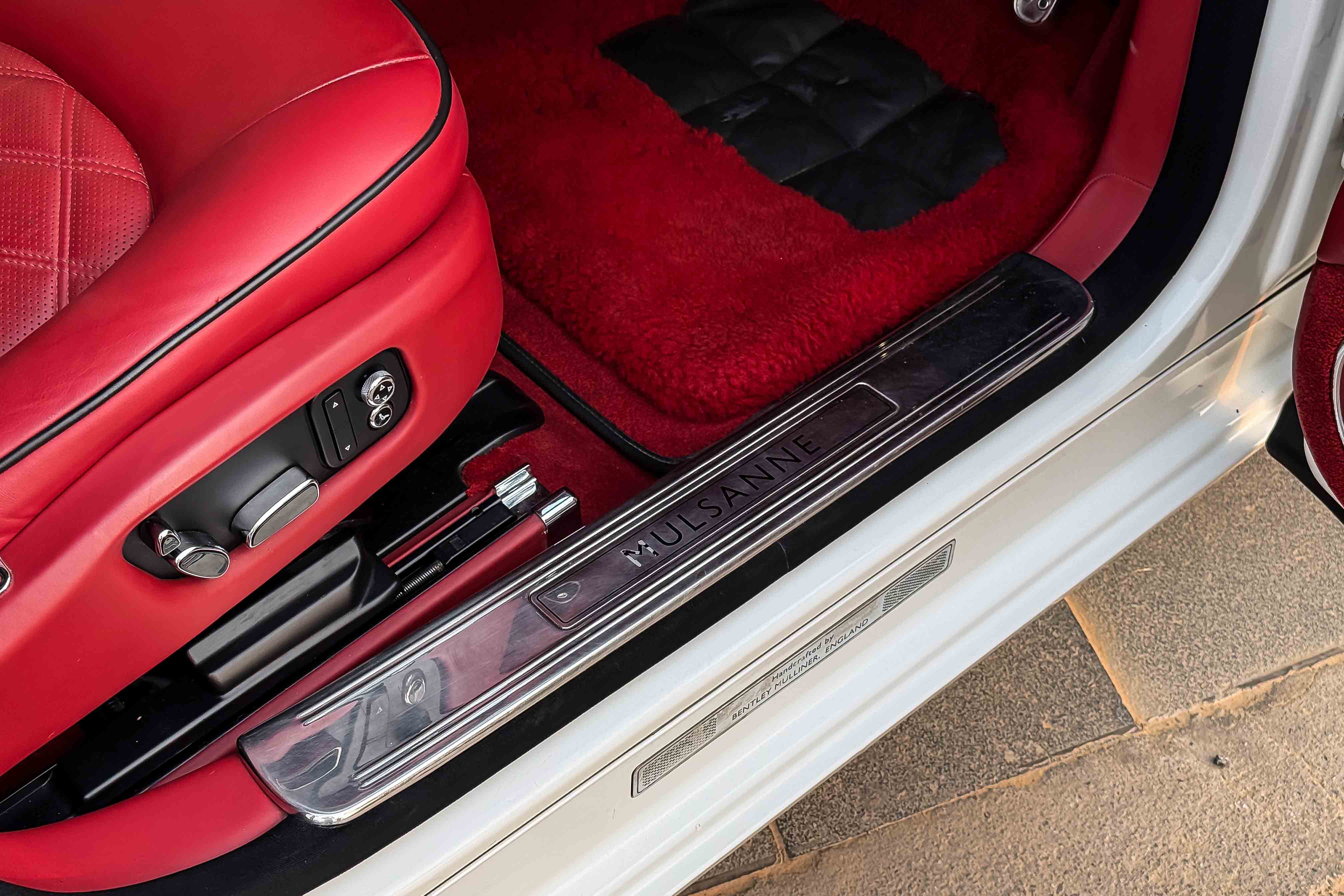 2015 BENTLEY MULSANNE MULLINER V8