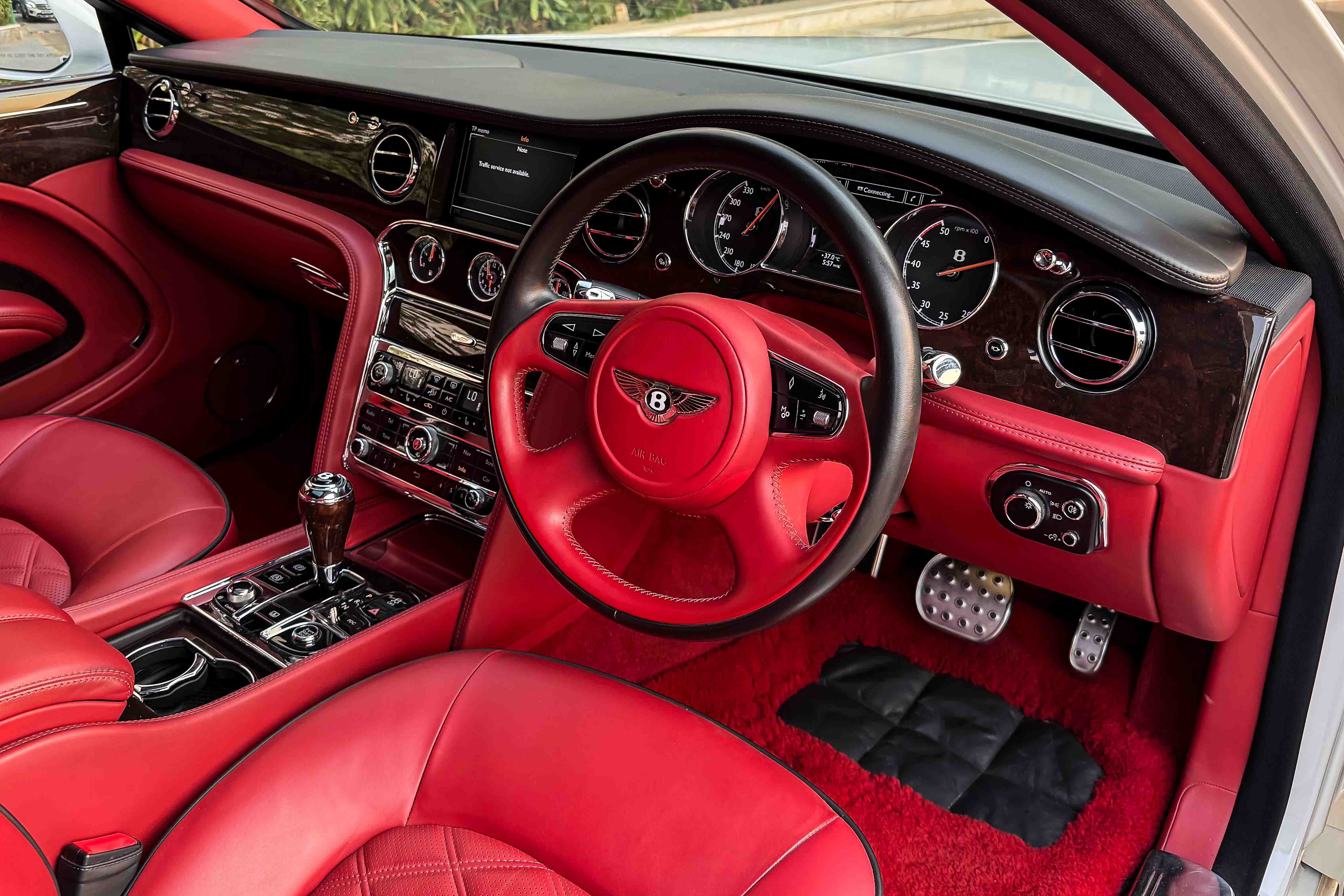 2015 BENTLEY MULSANNE MULLINER V8