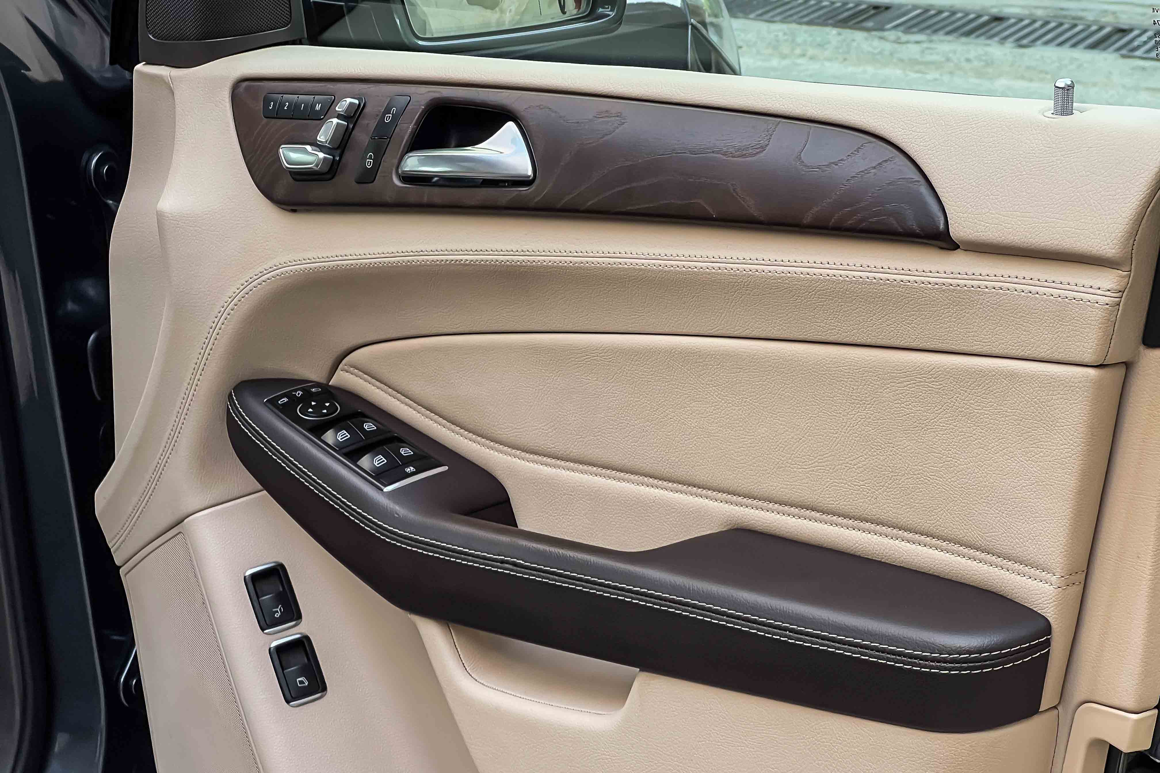 2016 MERCEDES BENZ GLS 350D 4MATIC