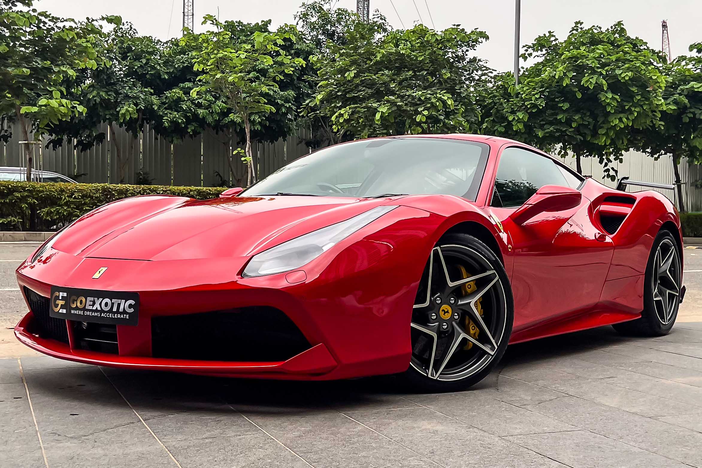 2017 FERRARI 488 GTB
