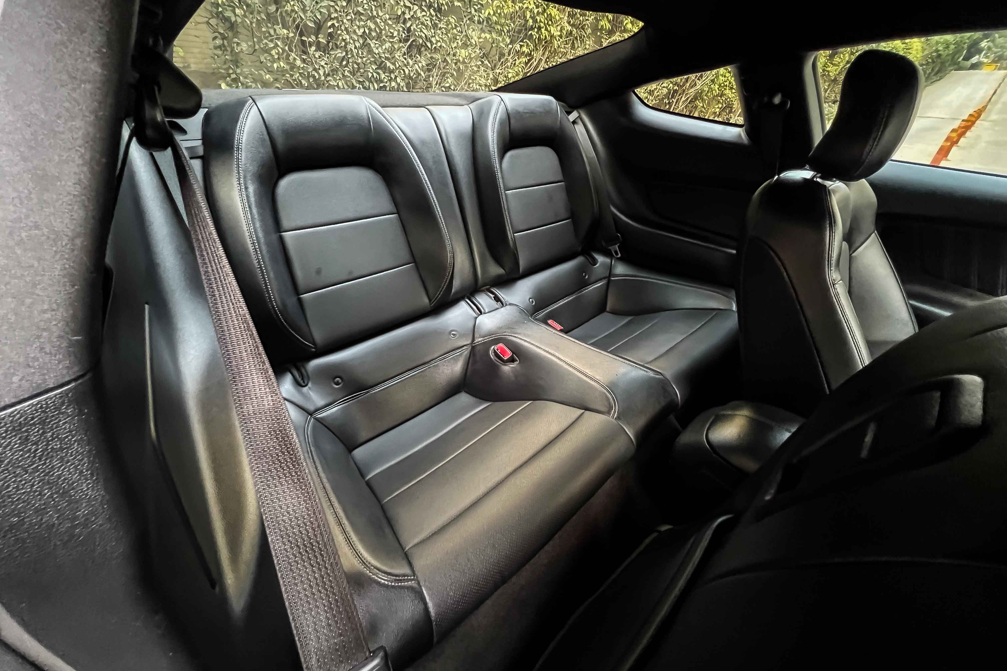 2017 FORD MUSTANG  GT FASTBACK