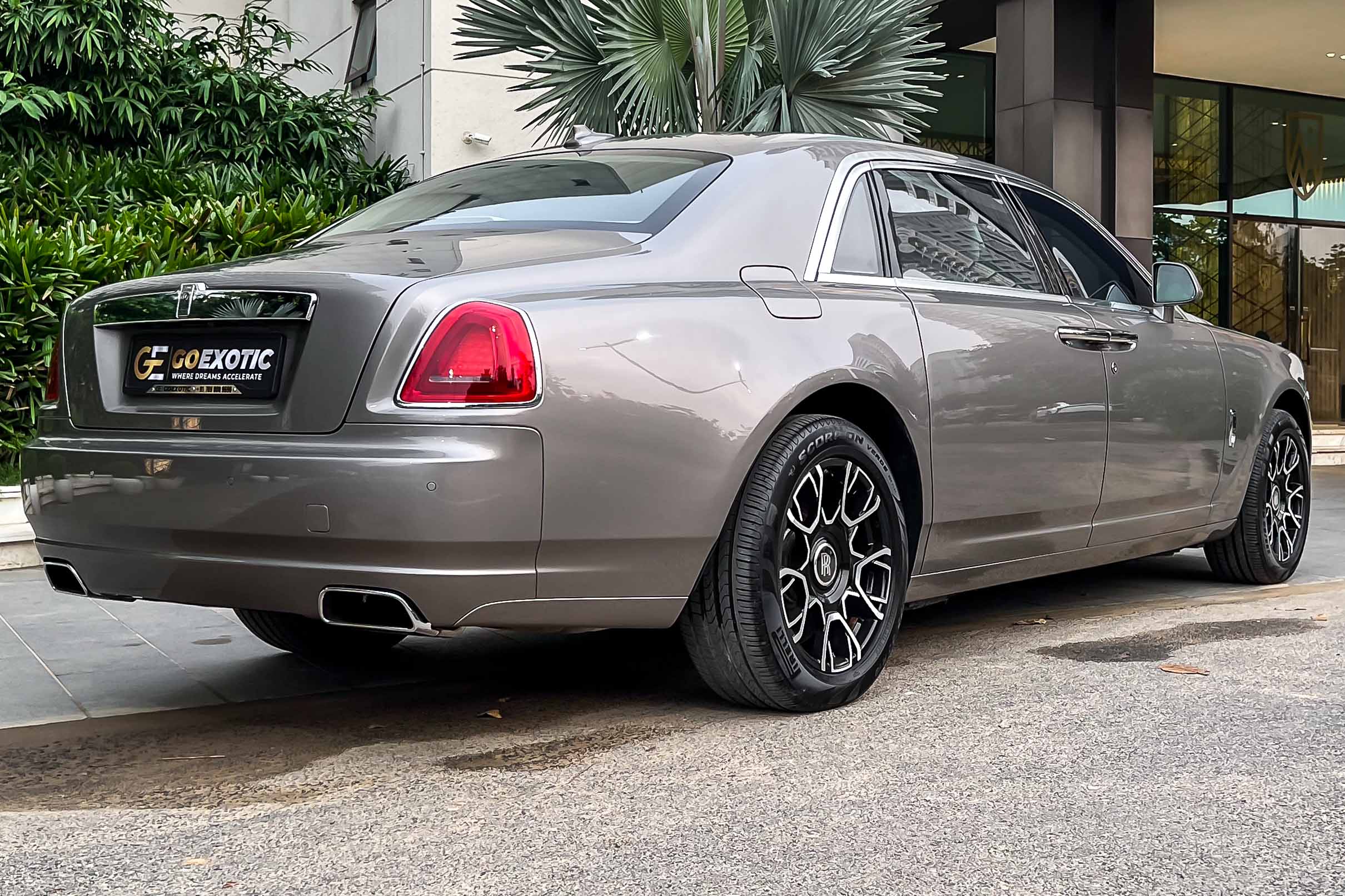 2017 ROLLS ROYCE GHOST SERIES II EWB