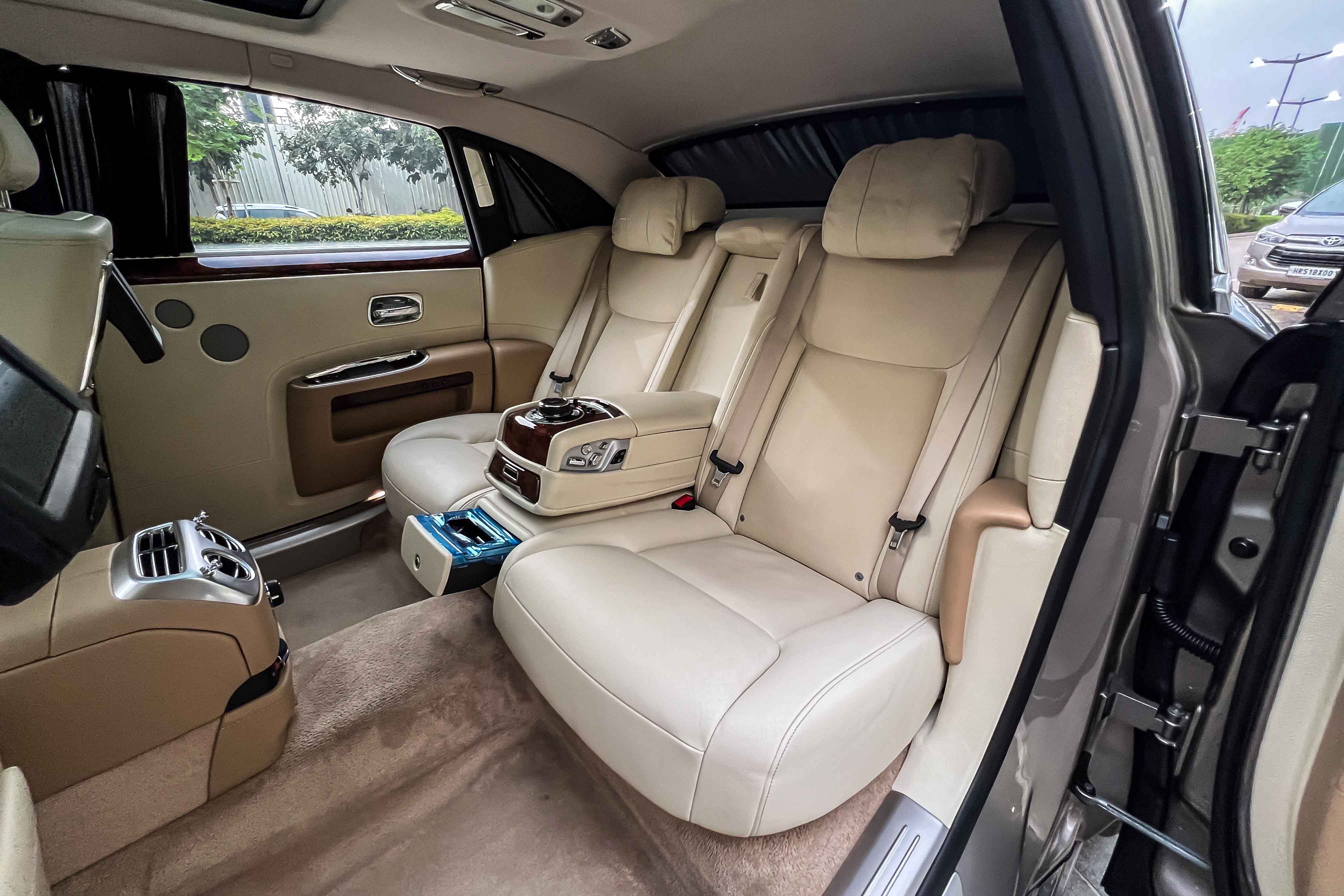 2017 ROLLS ROYCE GHOST SERIES II EWB