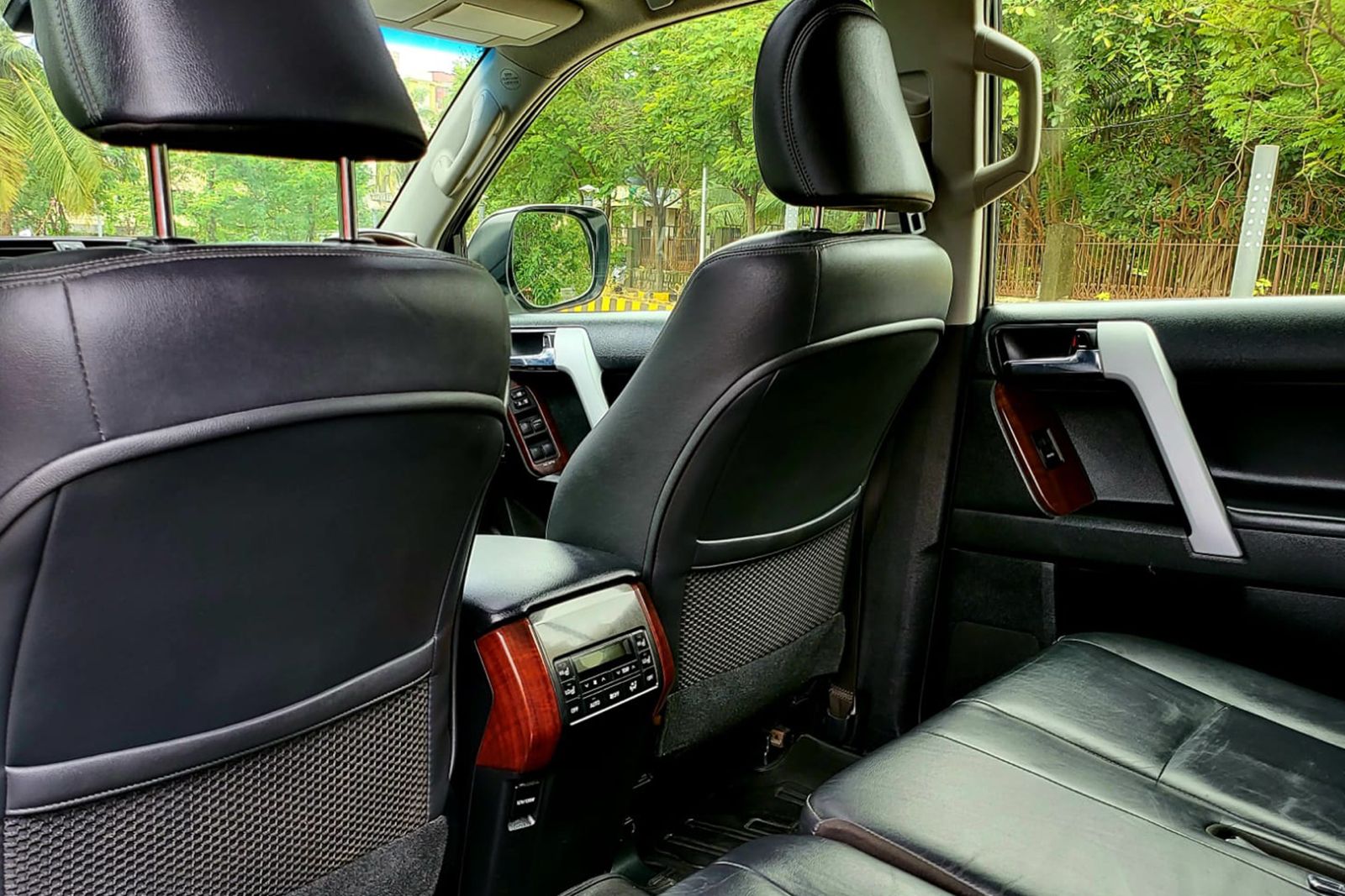 2017 TOYOTA LAND CRUISER PRADO VXL