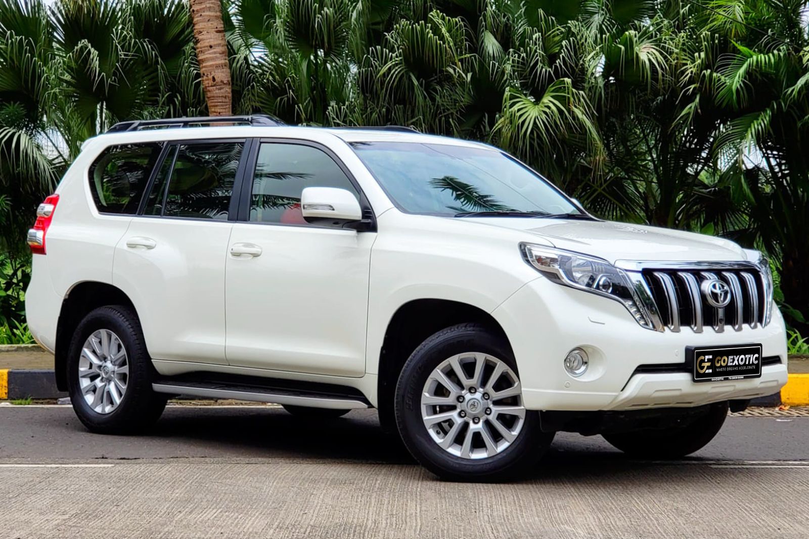 2017 TOYOTA LAND CRUISER PRADO VXL