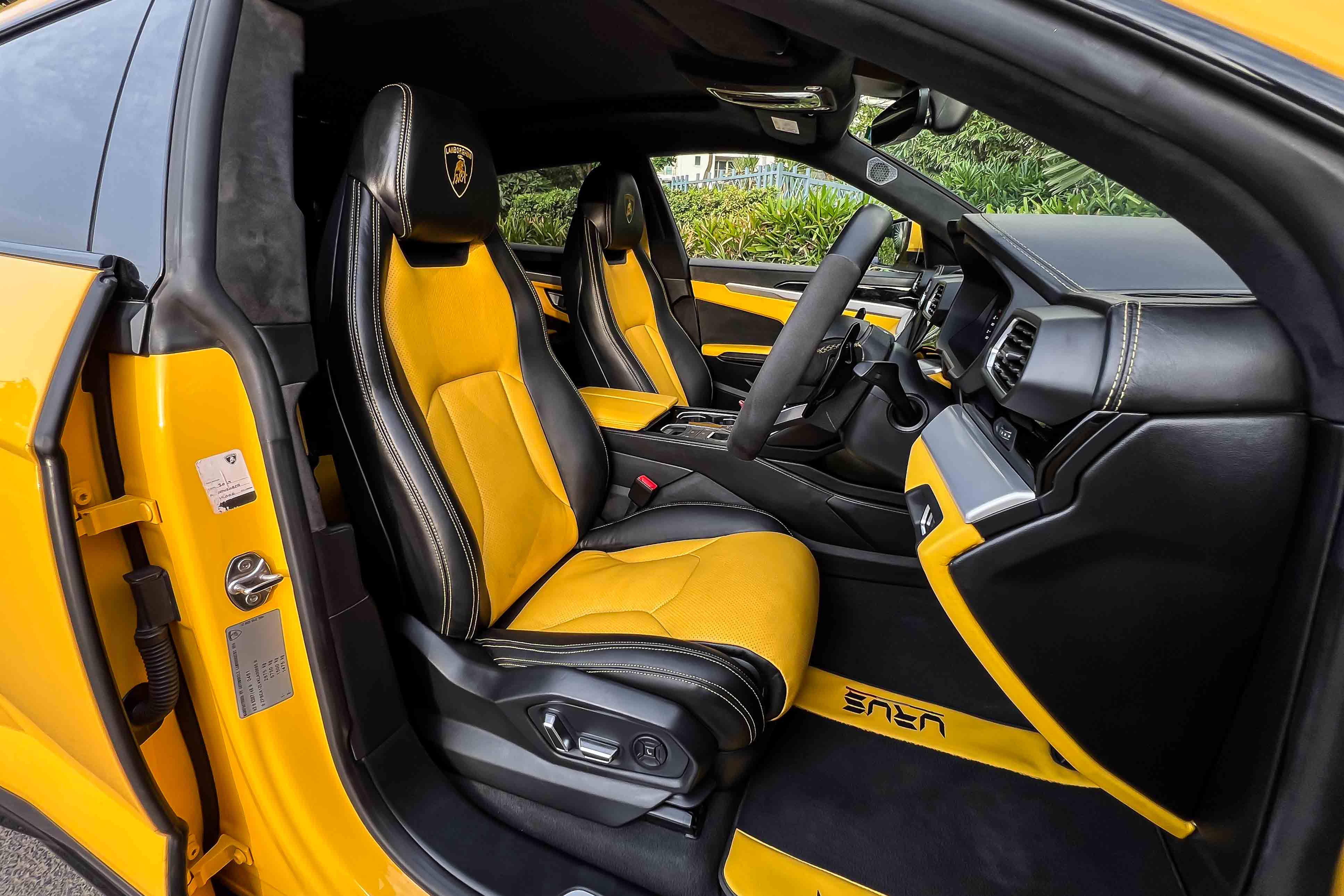 2018 LAMBORGHINI URUS