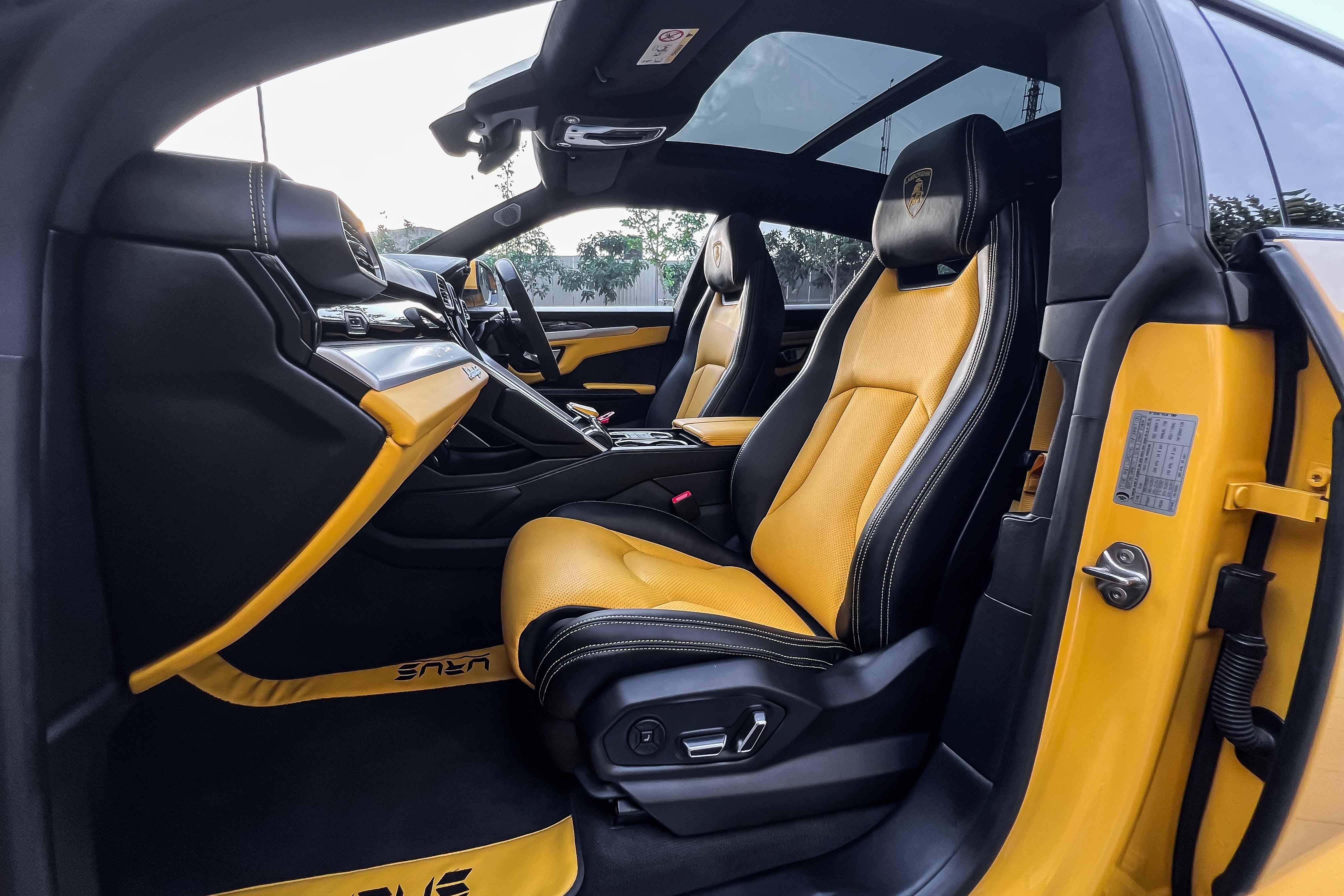 2018 LAMBORGHINI URUS