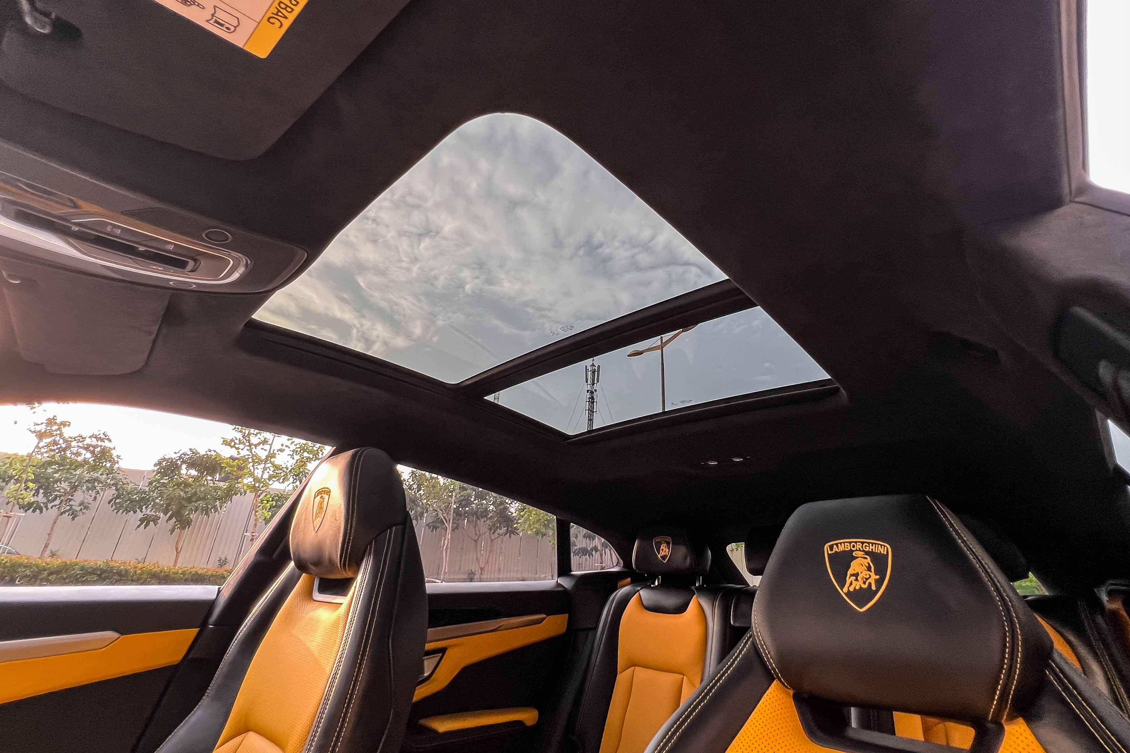 2018 LAMBORGHINI URUS