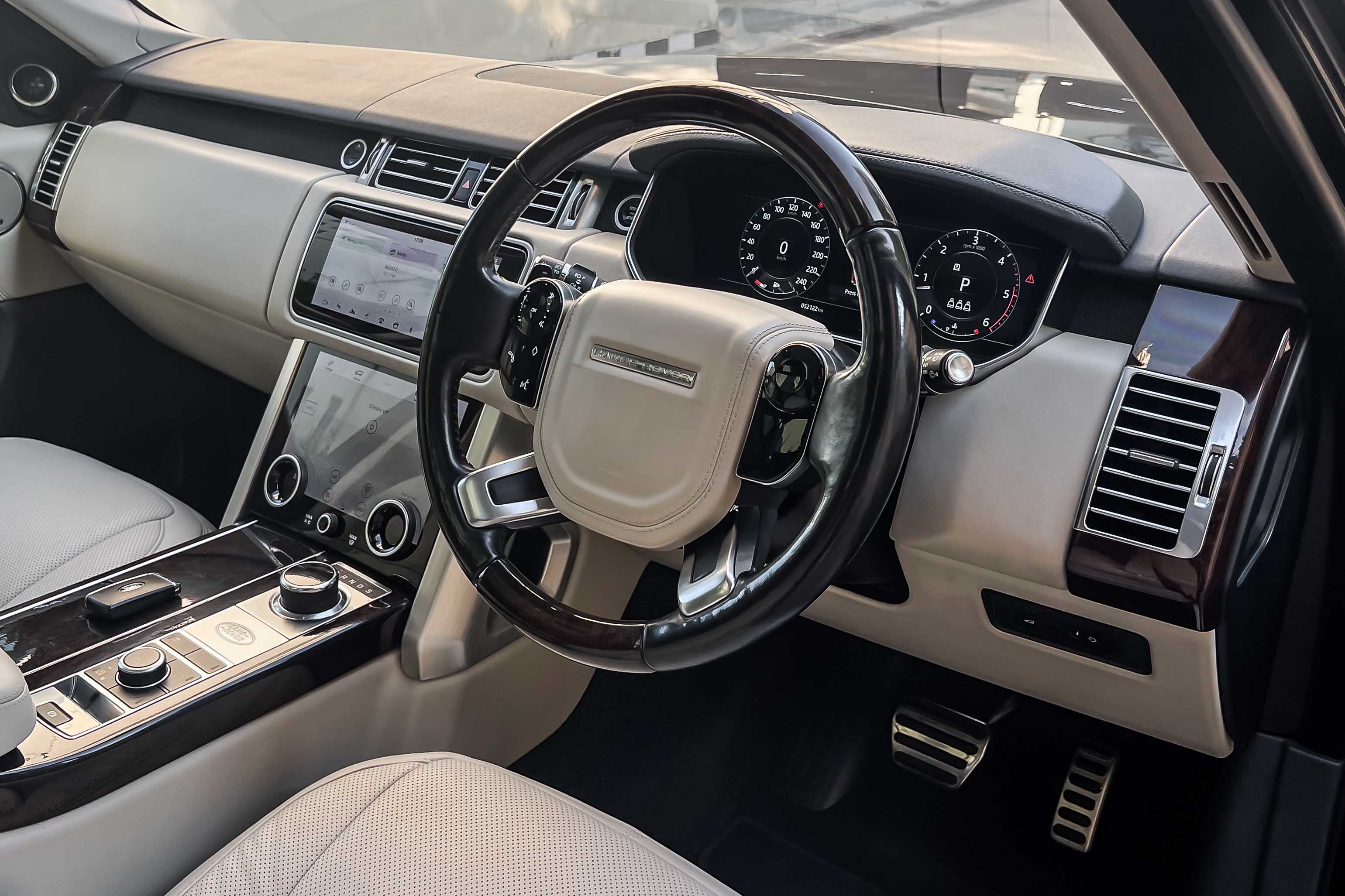 2018 RANGE ROVER VOGUE SE LWB
