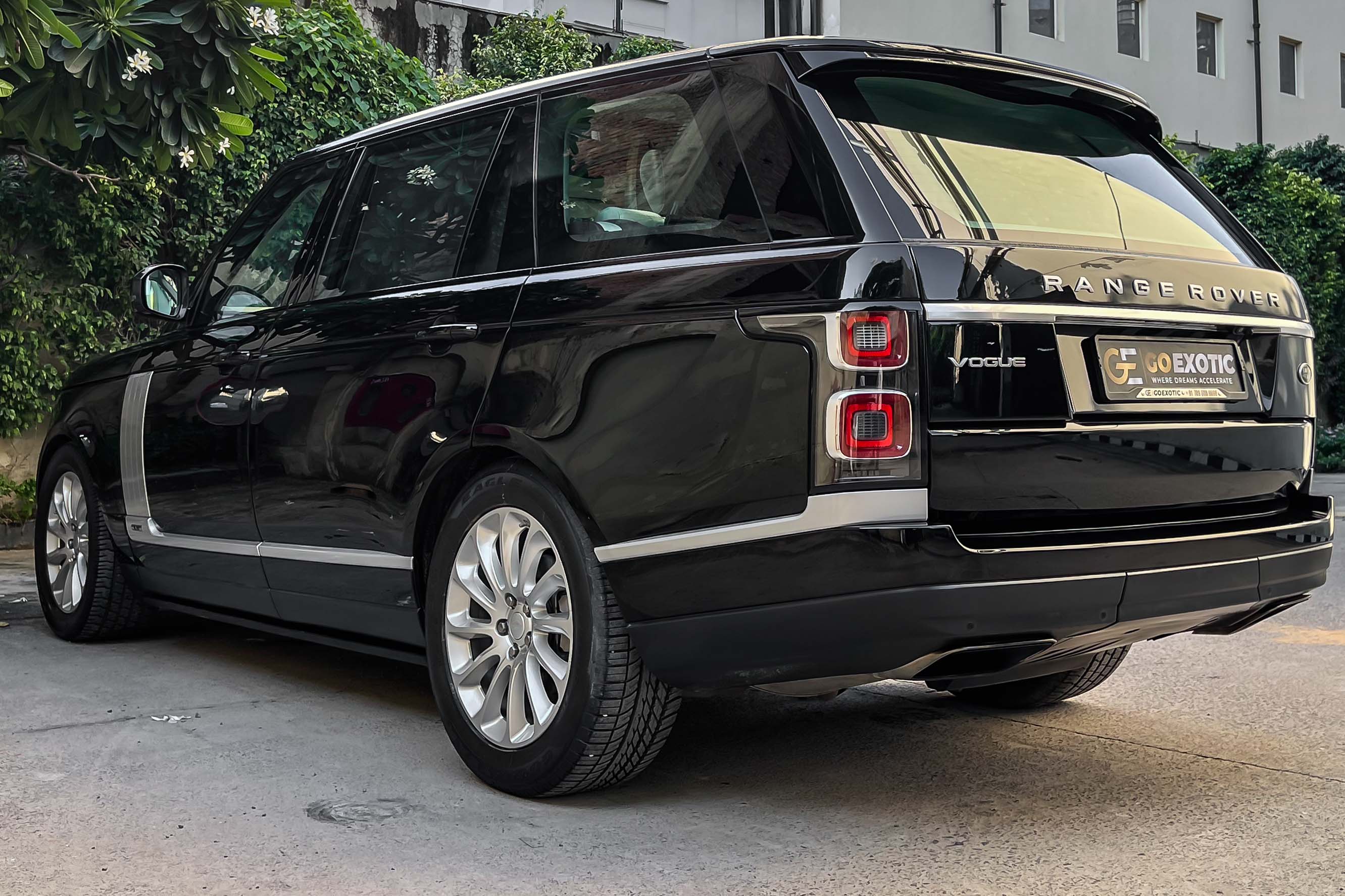 2018 RANGE ROVER VOGUE SE LWB