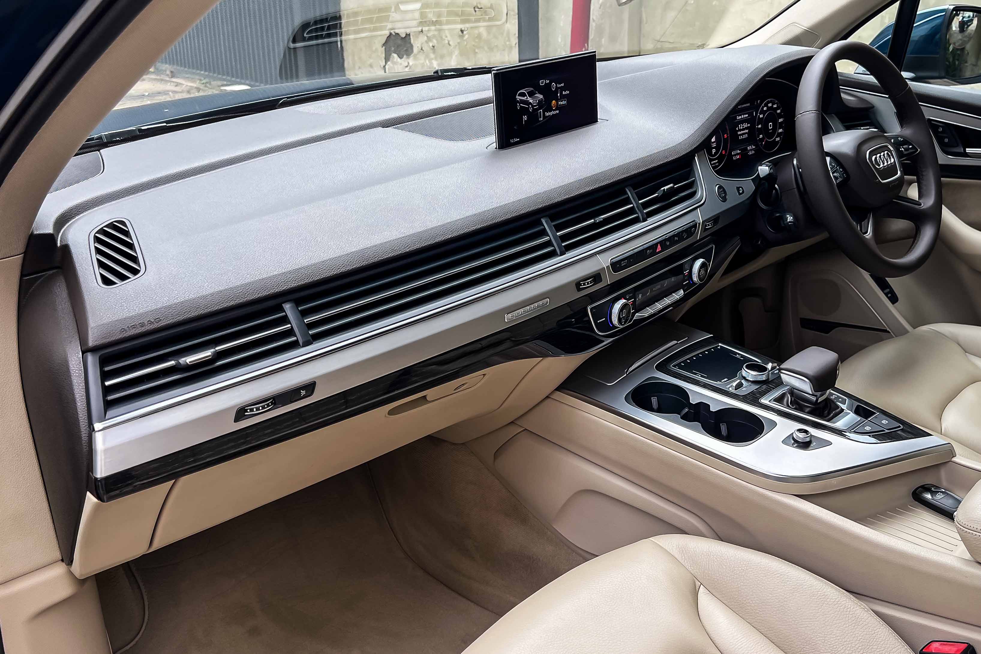 2019 AUDI Q7 TECHNOLOGY