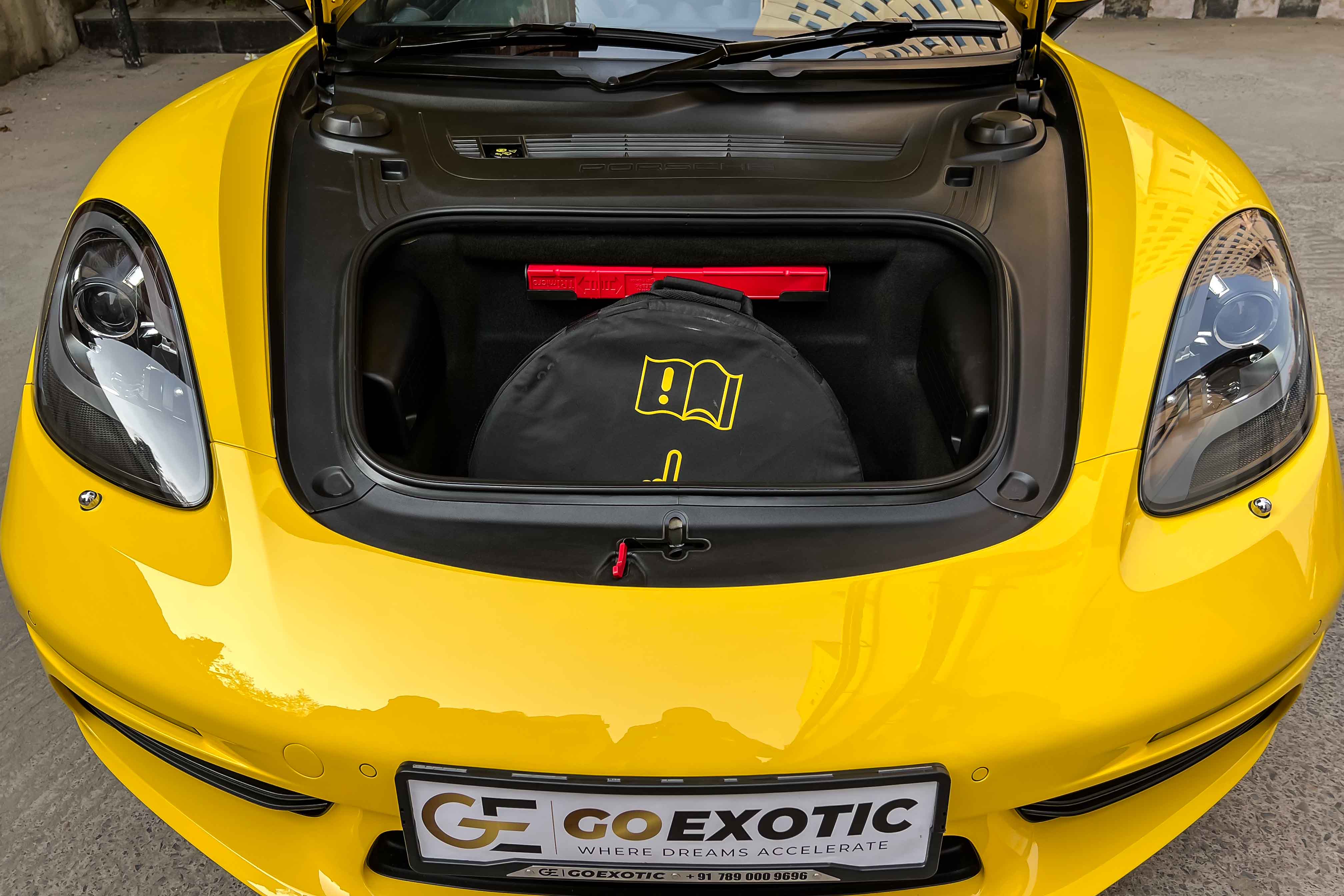 2019 PORSCHE 718 BOXSTER