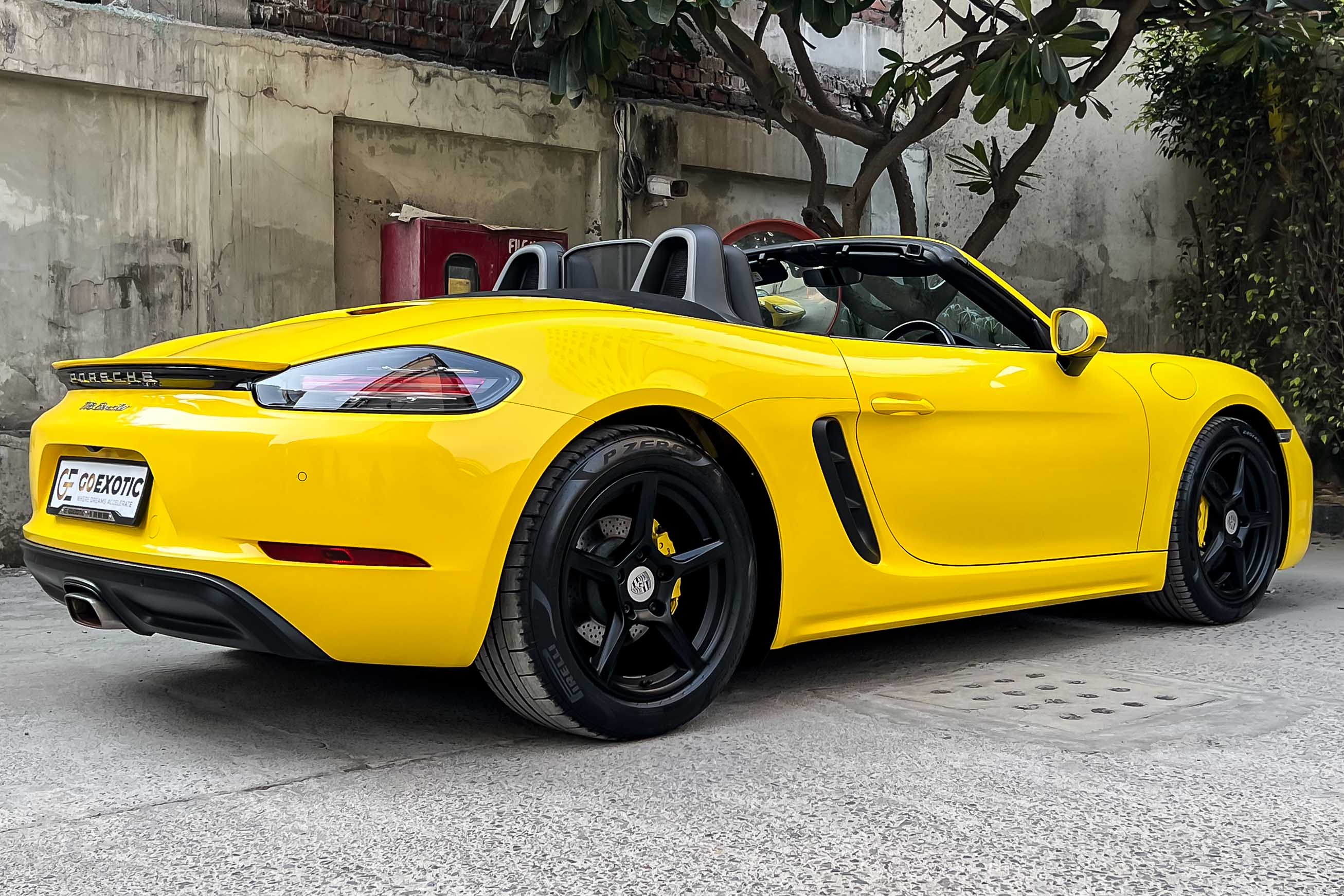 2019 PORSCHE 718 BOXSTER