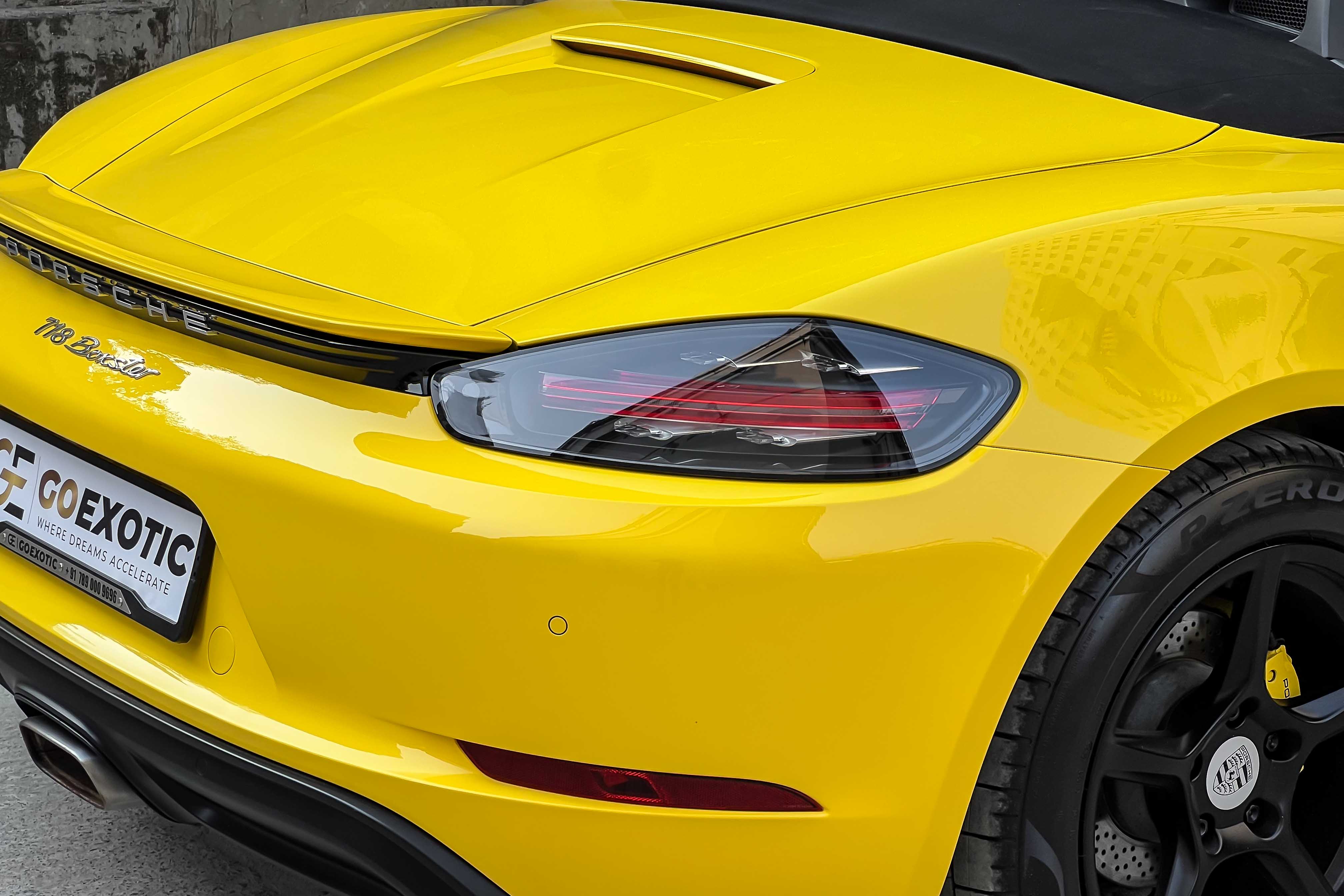 2019 PORSCHE 718 BOXSTER