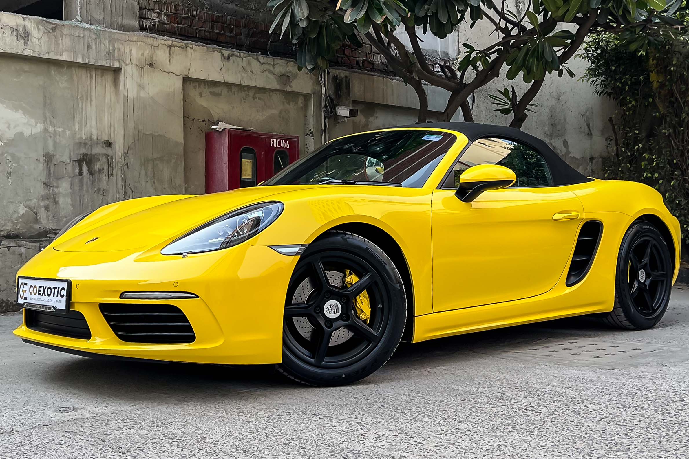 2019 PORSCHE 718 BOXSTER