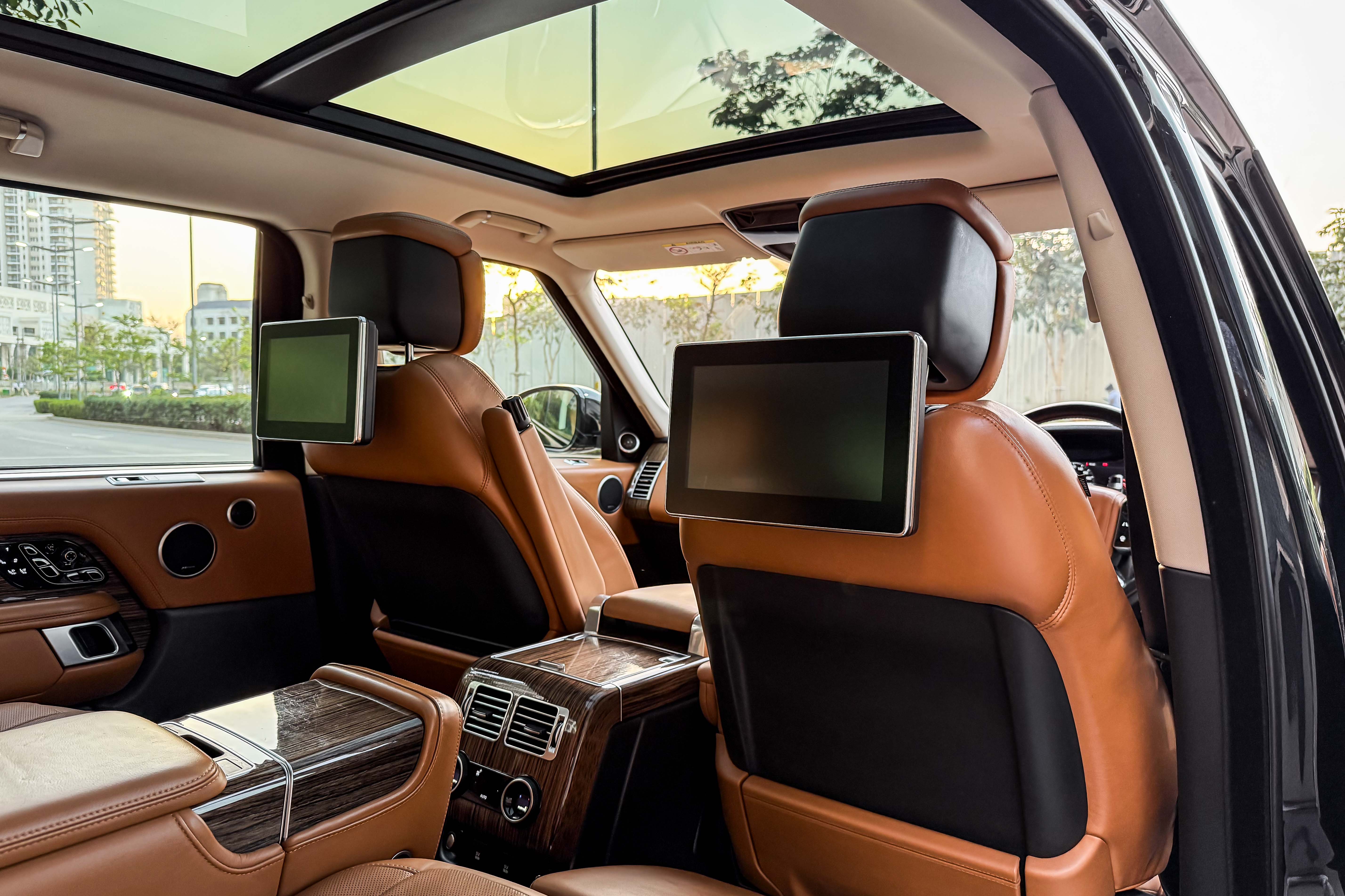 2019 RANGE ROVER VOGUE SE LWB