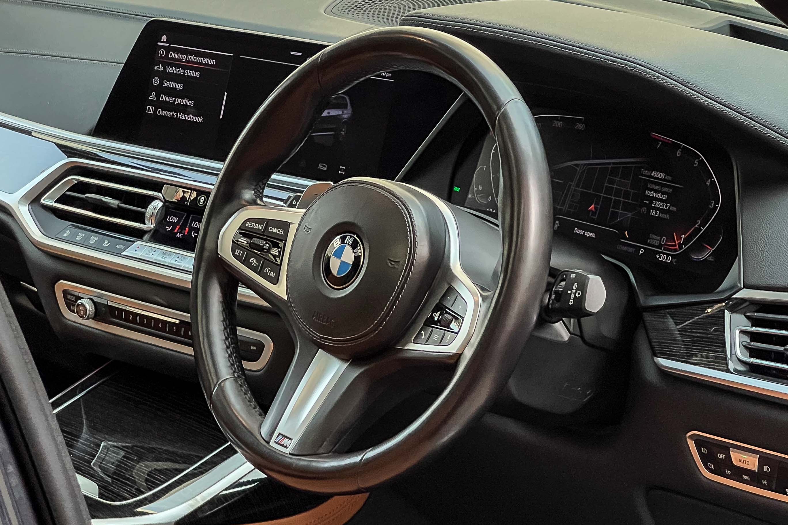 2020 BMW X7 40i M SPORT