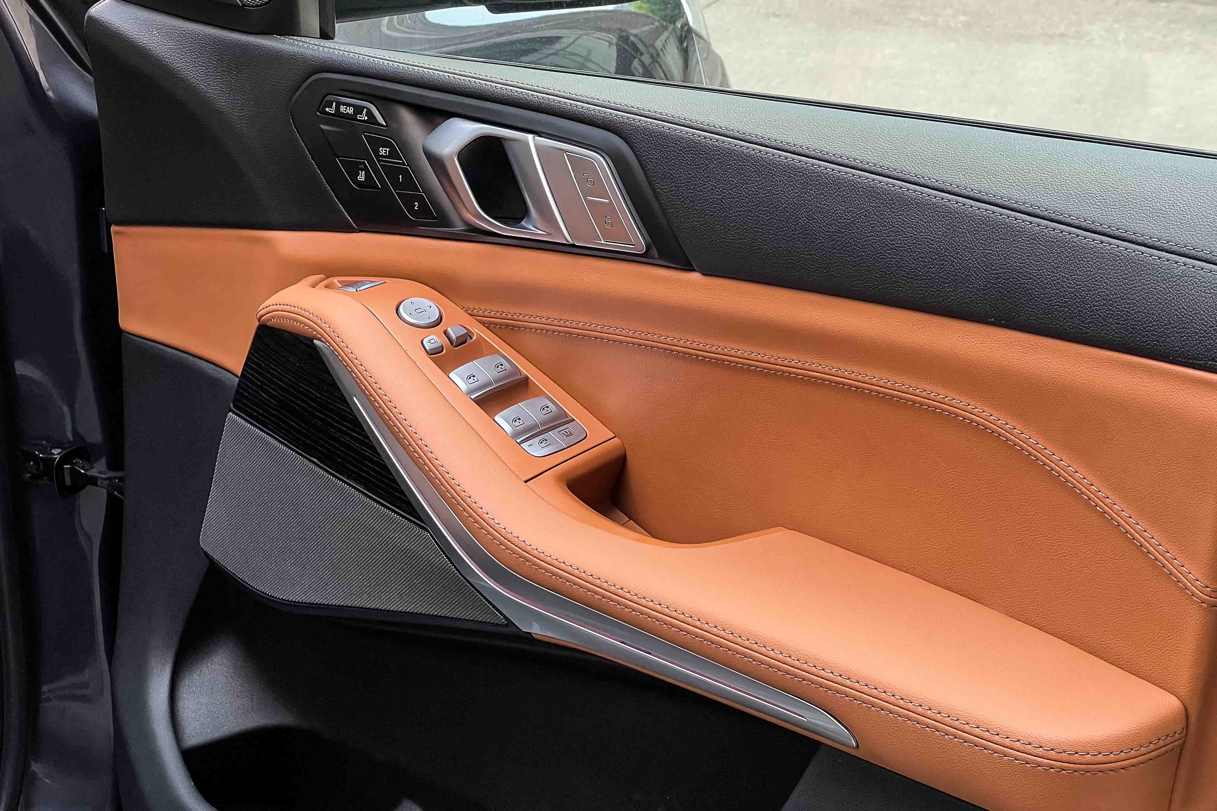 2020 BMW X7 40i M SPORT