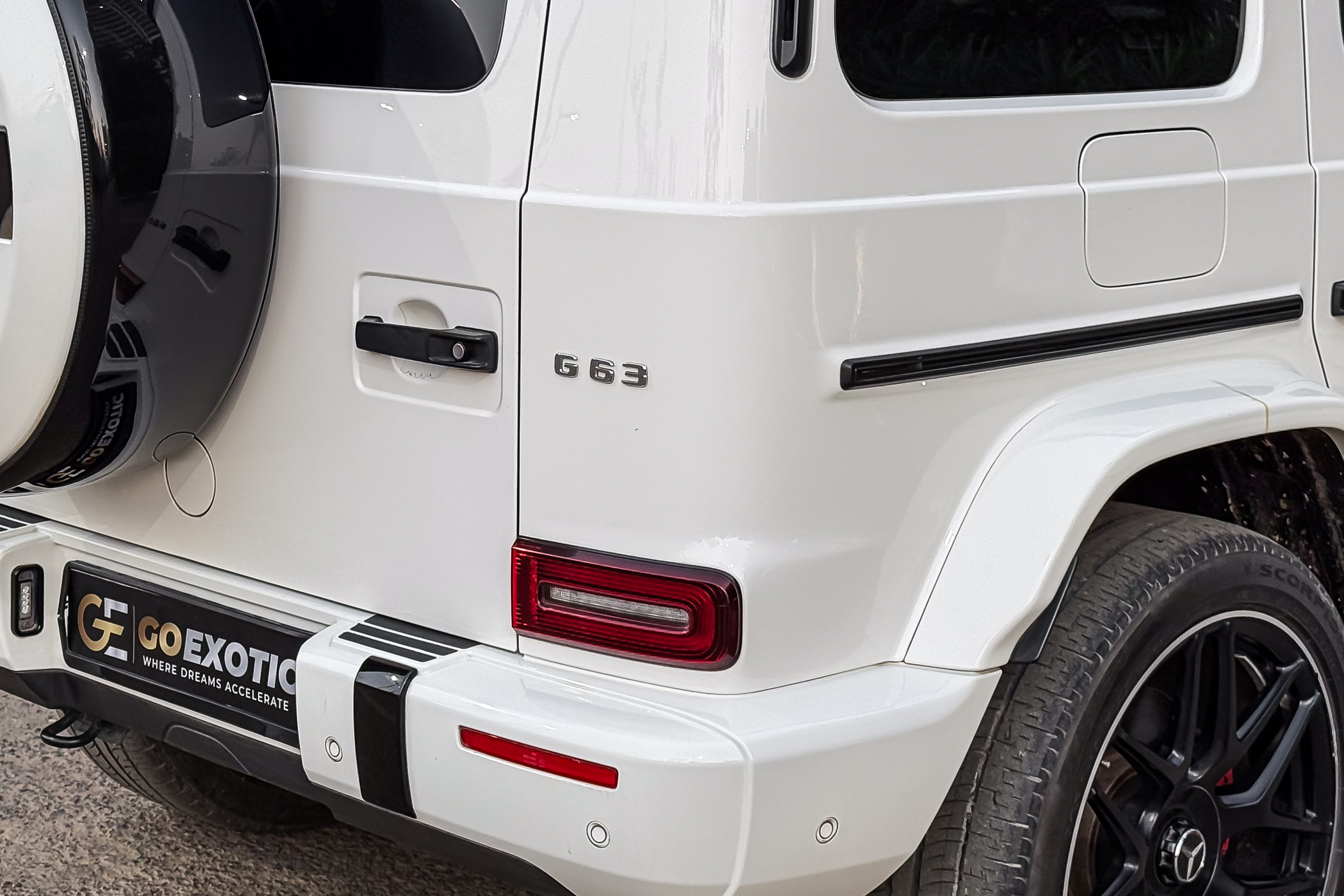 2020 MERCEDES BENZ G63 AMG V8