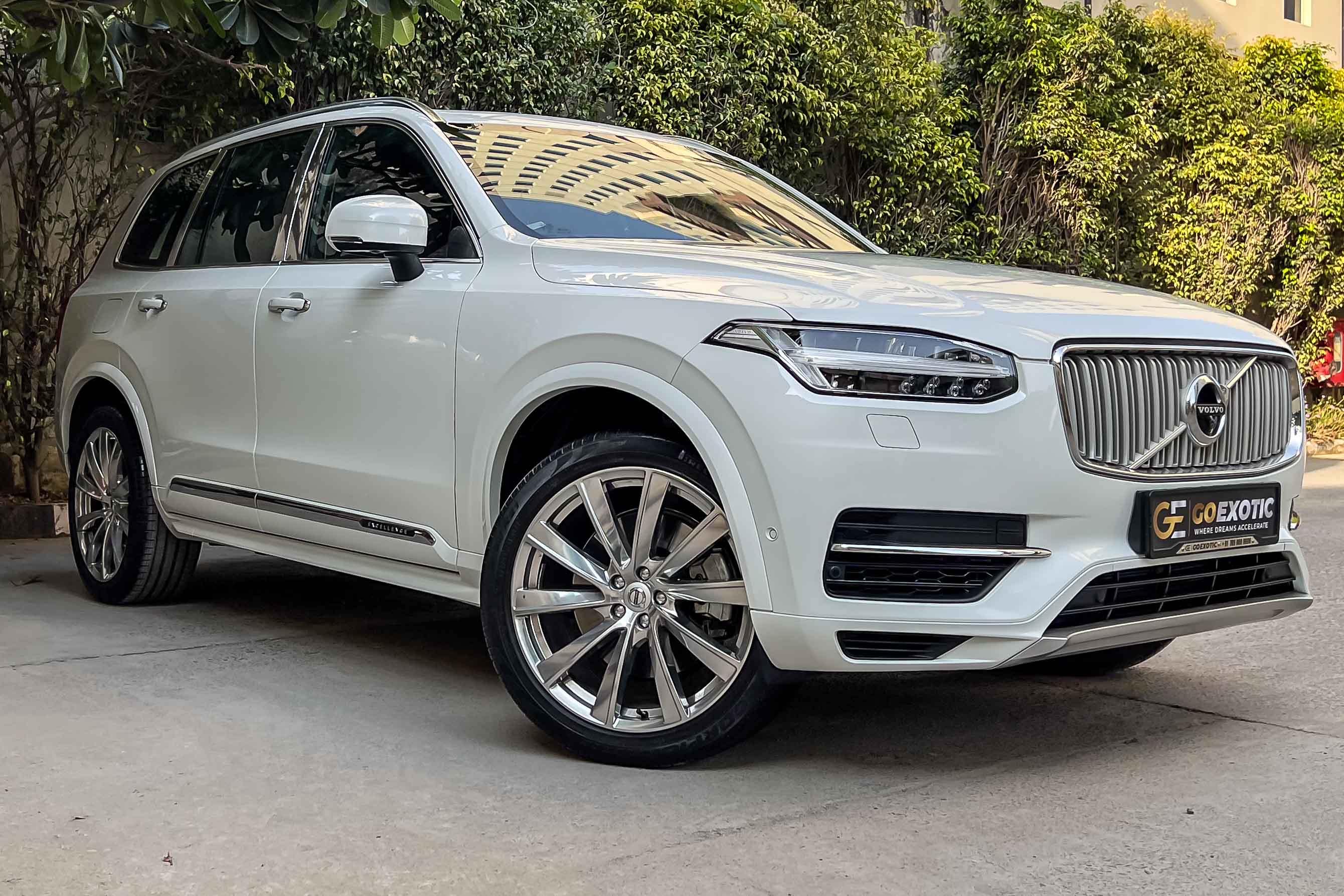 2020 VOLVO XC90 T8 EXCELLENCE LOUNGE