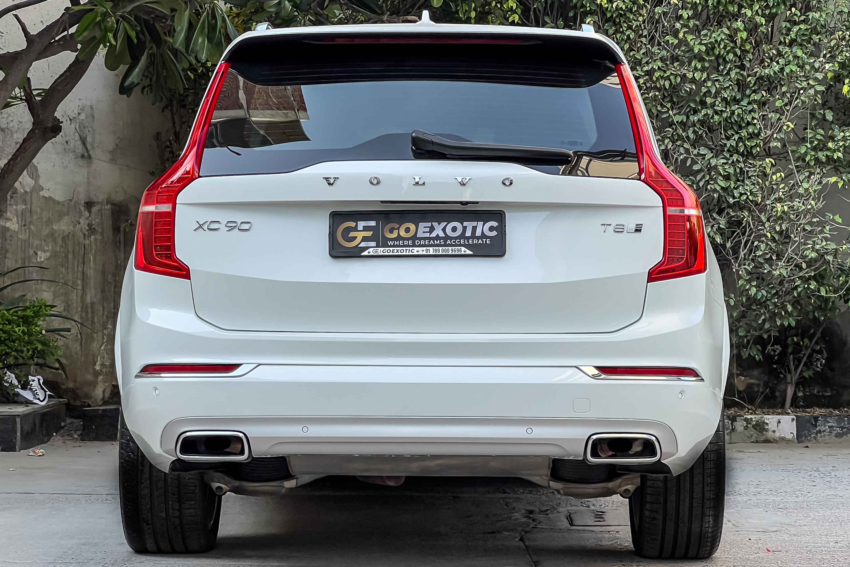 2020 VOLVO XC90 T8 EXCELLENCE LOUNGE