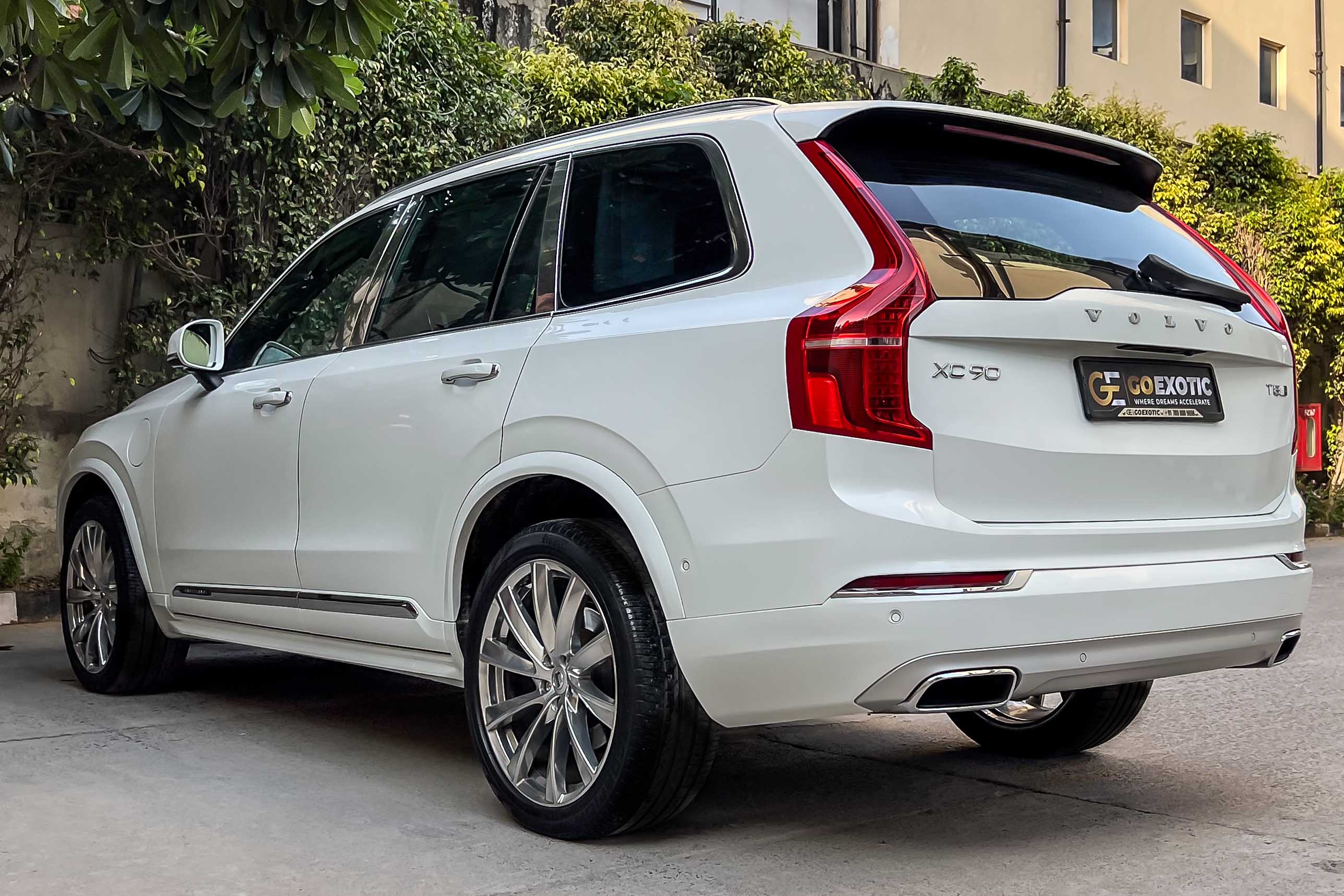 2020 VOLVO XC90 T8 EXCELLENCE LOUNGE