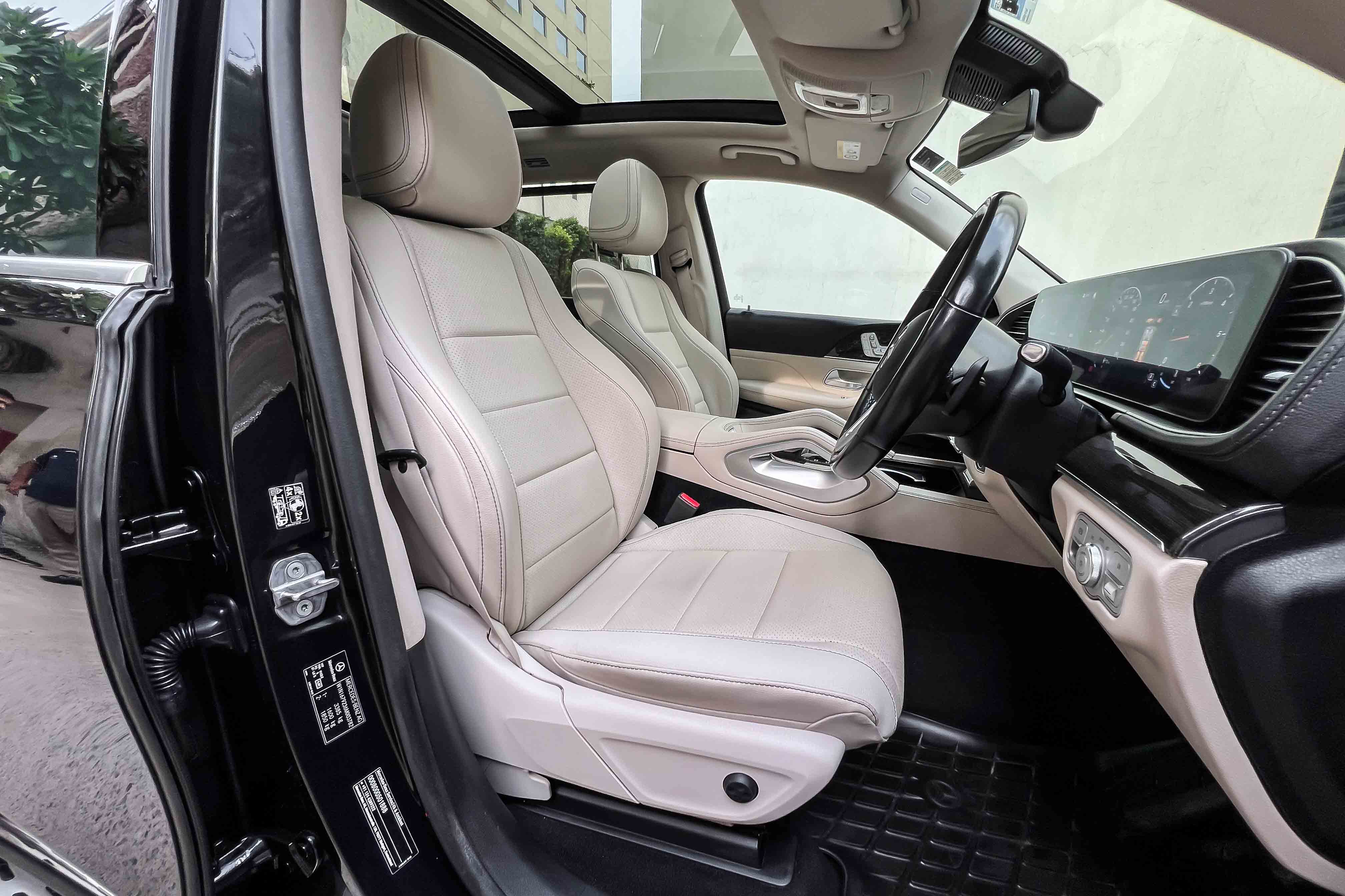 2021 MERCEDES BENZ GLS 400d 4 MATIC