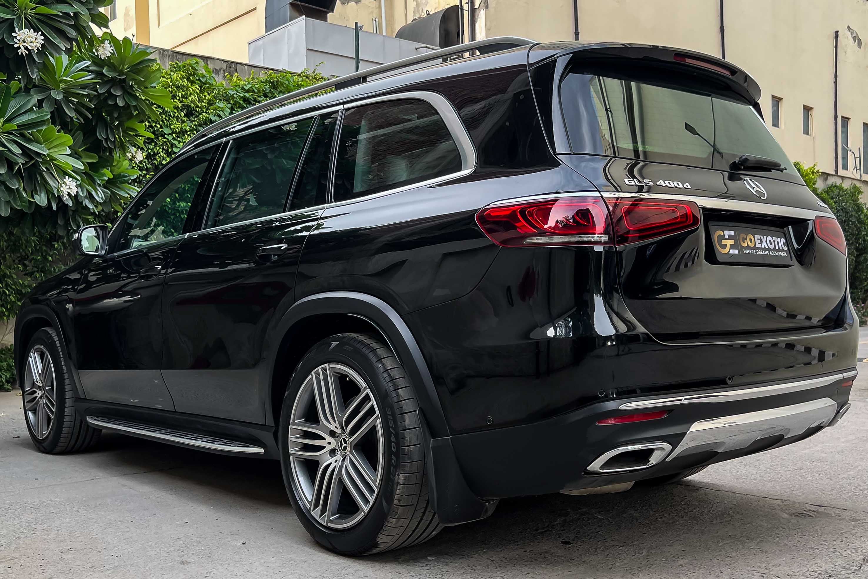 2021 MERCEDES BENZ GLS 400d 4 MATIC