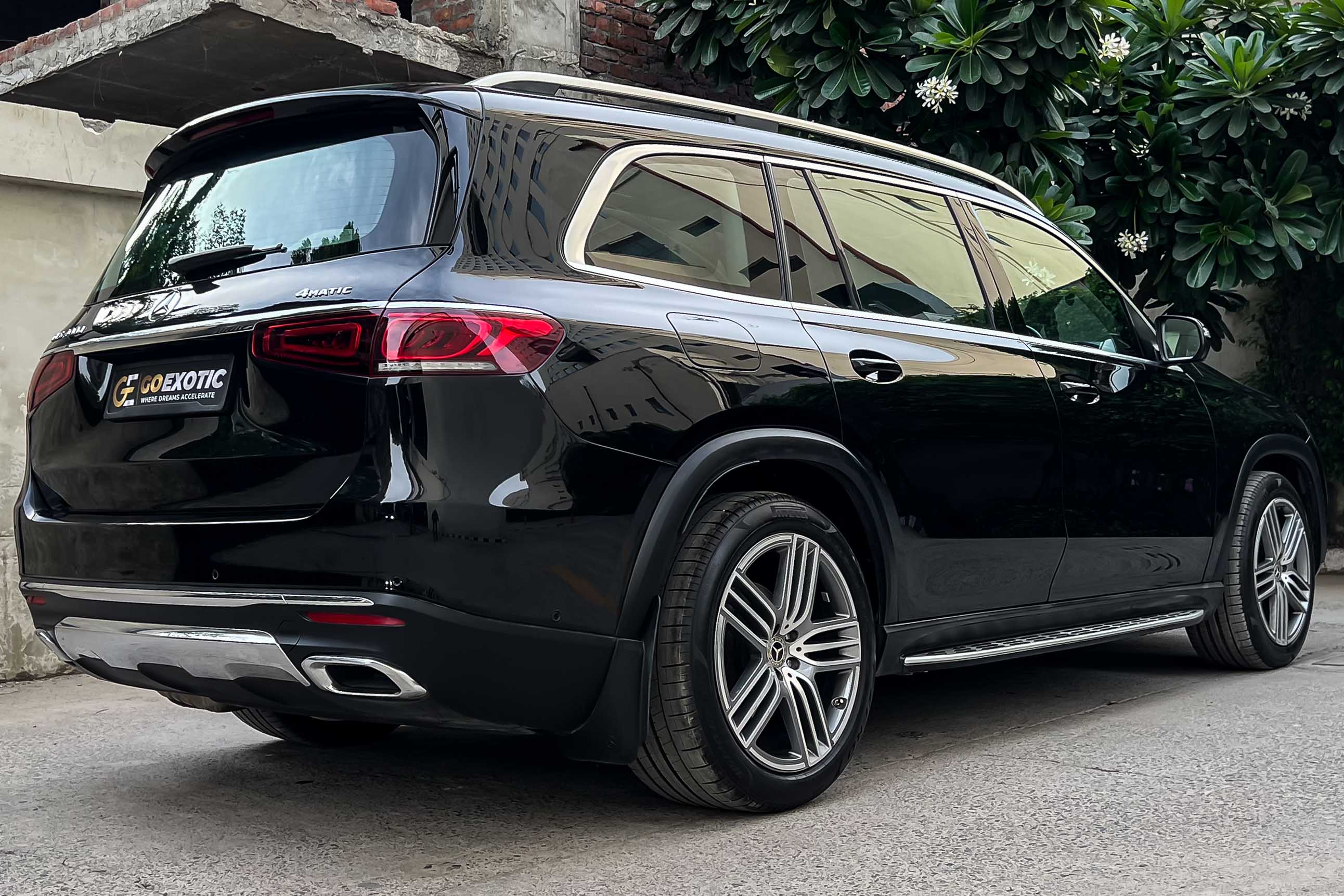 2021 MERCEDES BENZ GLS 400d 4 MATIC