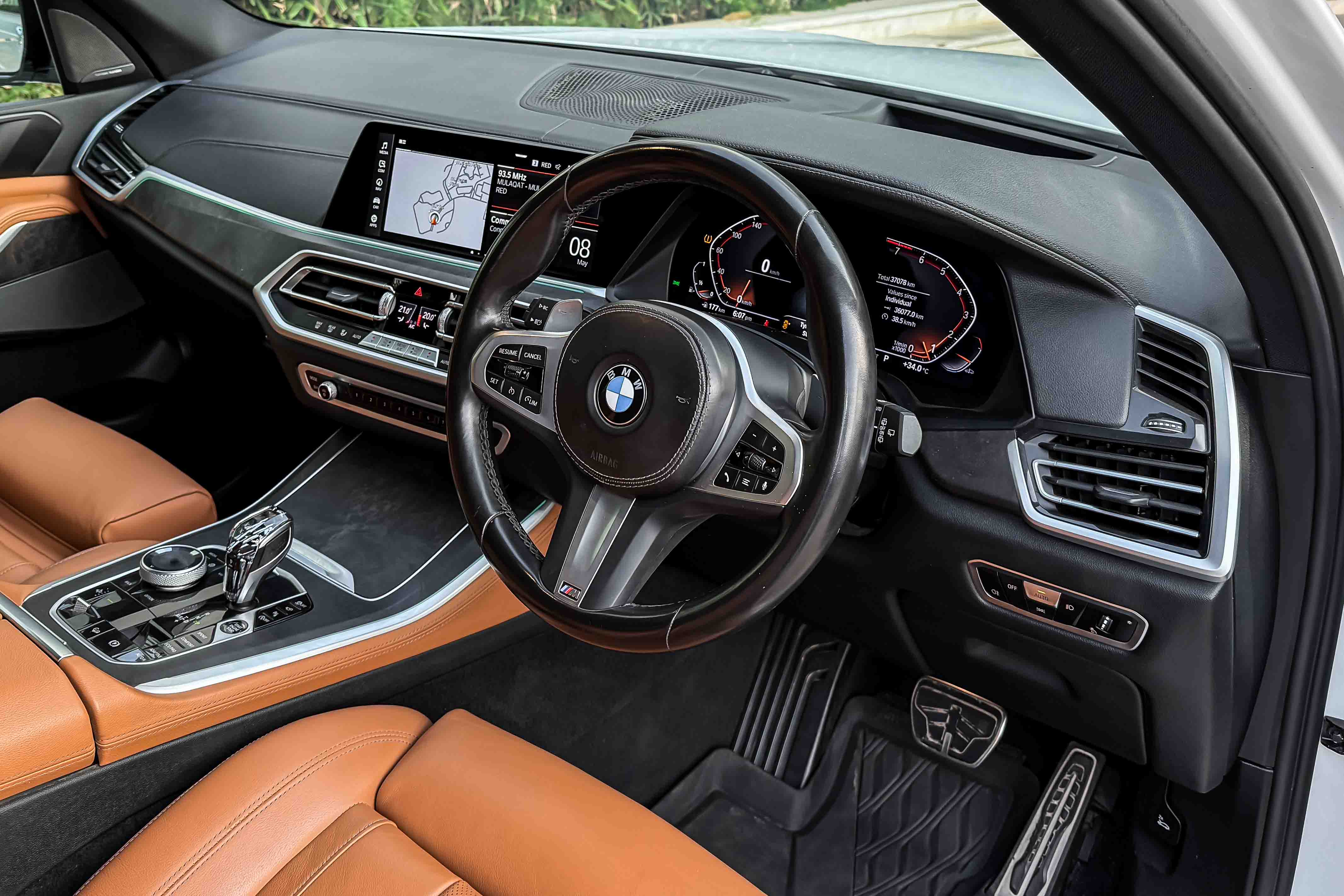 2022 BMW X5 40i M SPORT