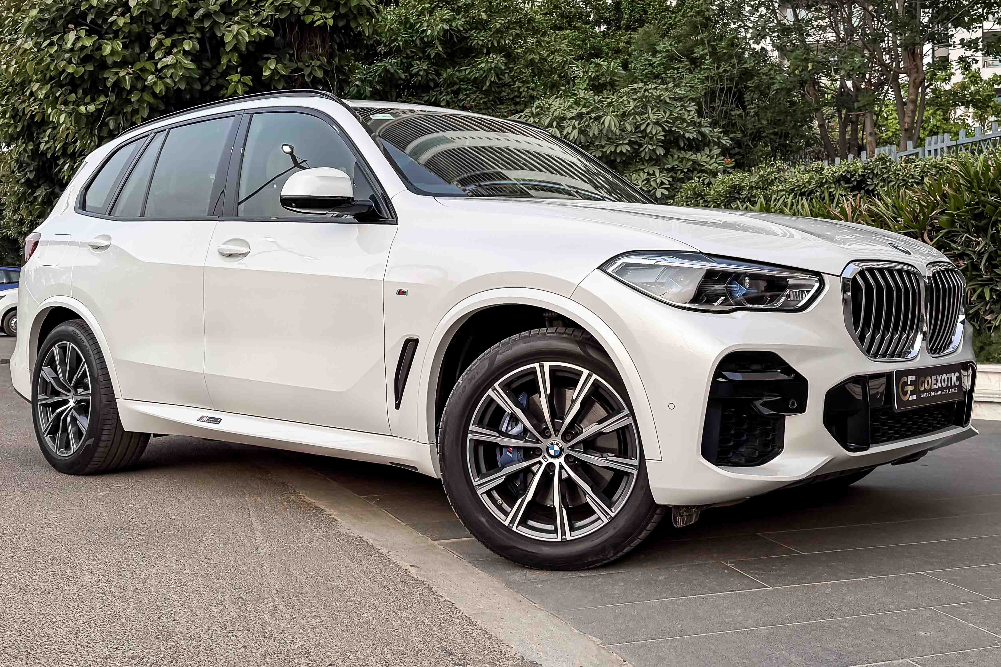 2022 BMW X5 40i M SPORT