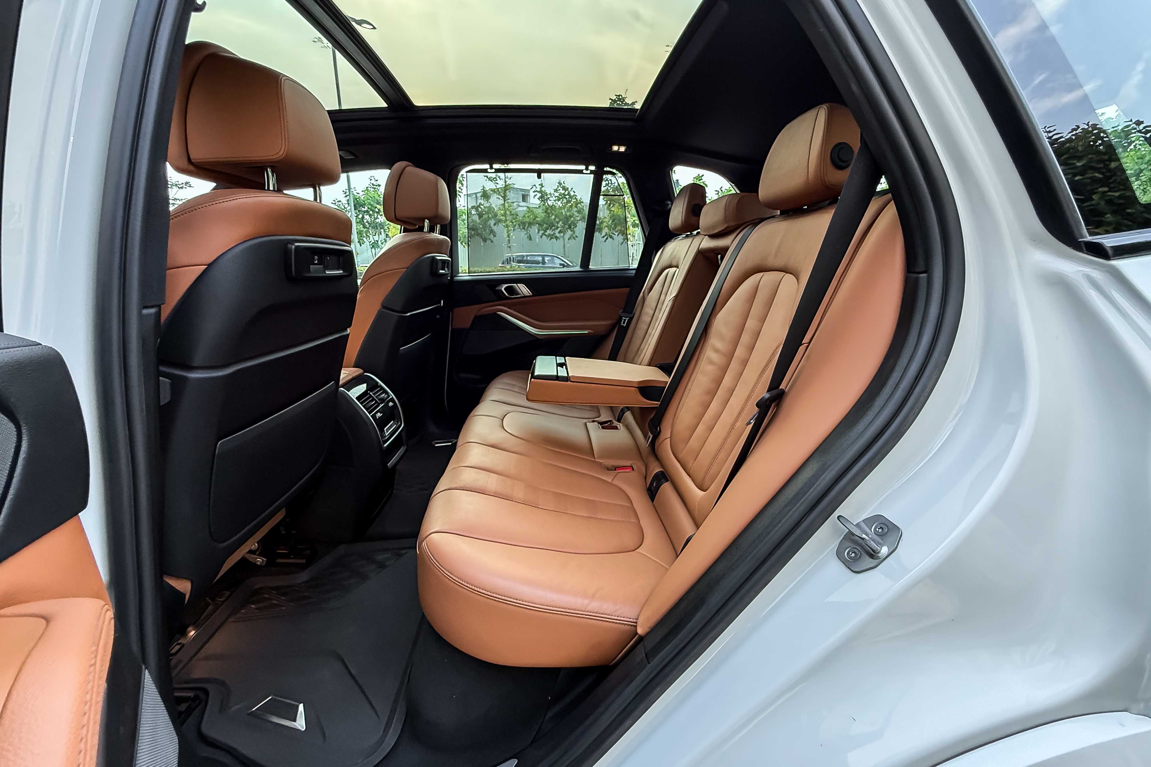 2022 BMW X5 40i M SPORT