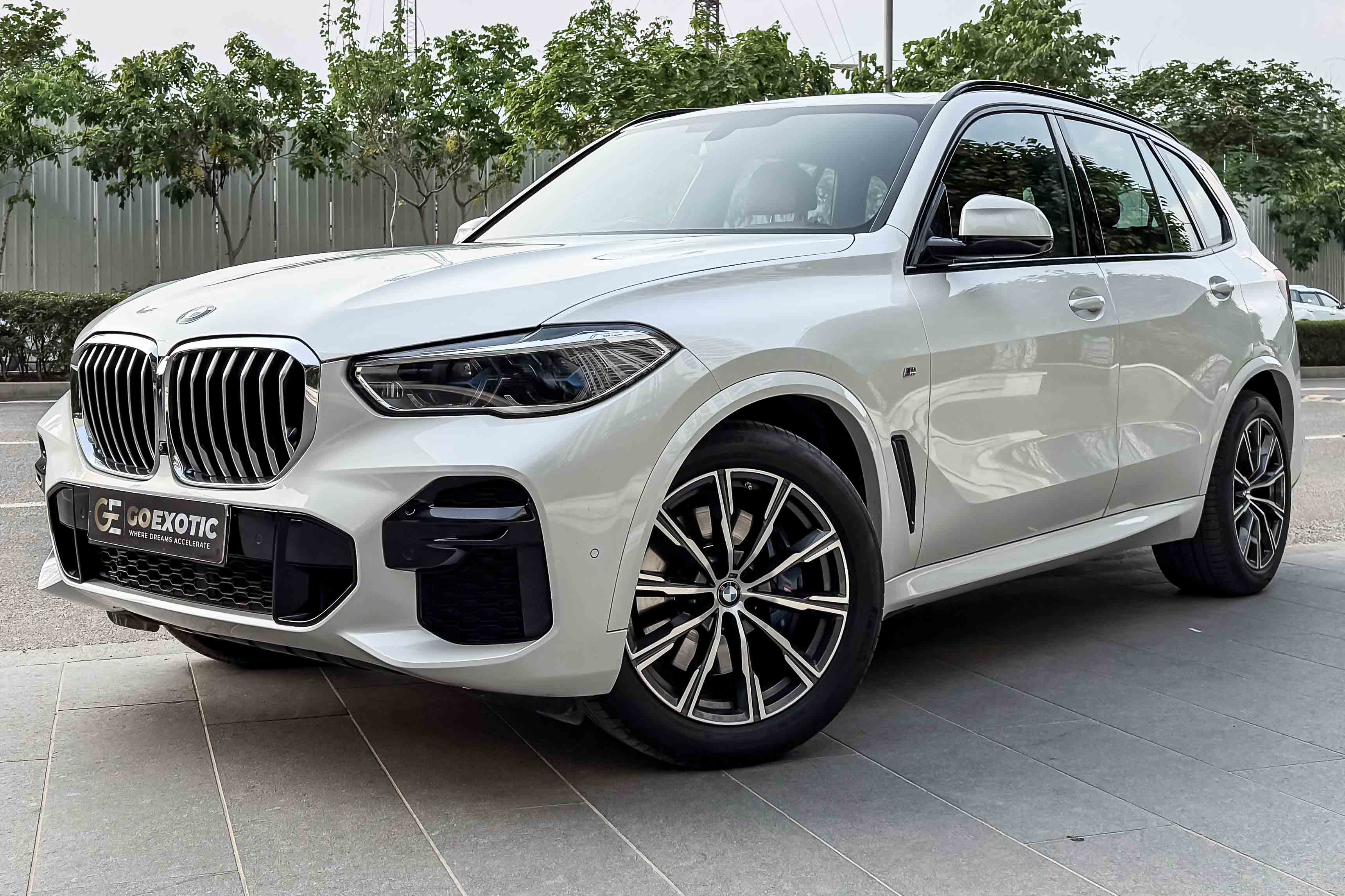 2022 BMW X5 40i M SPORT