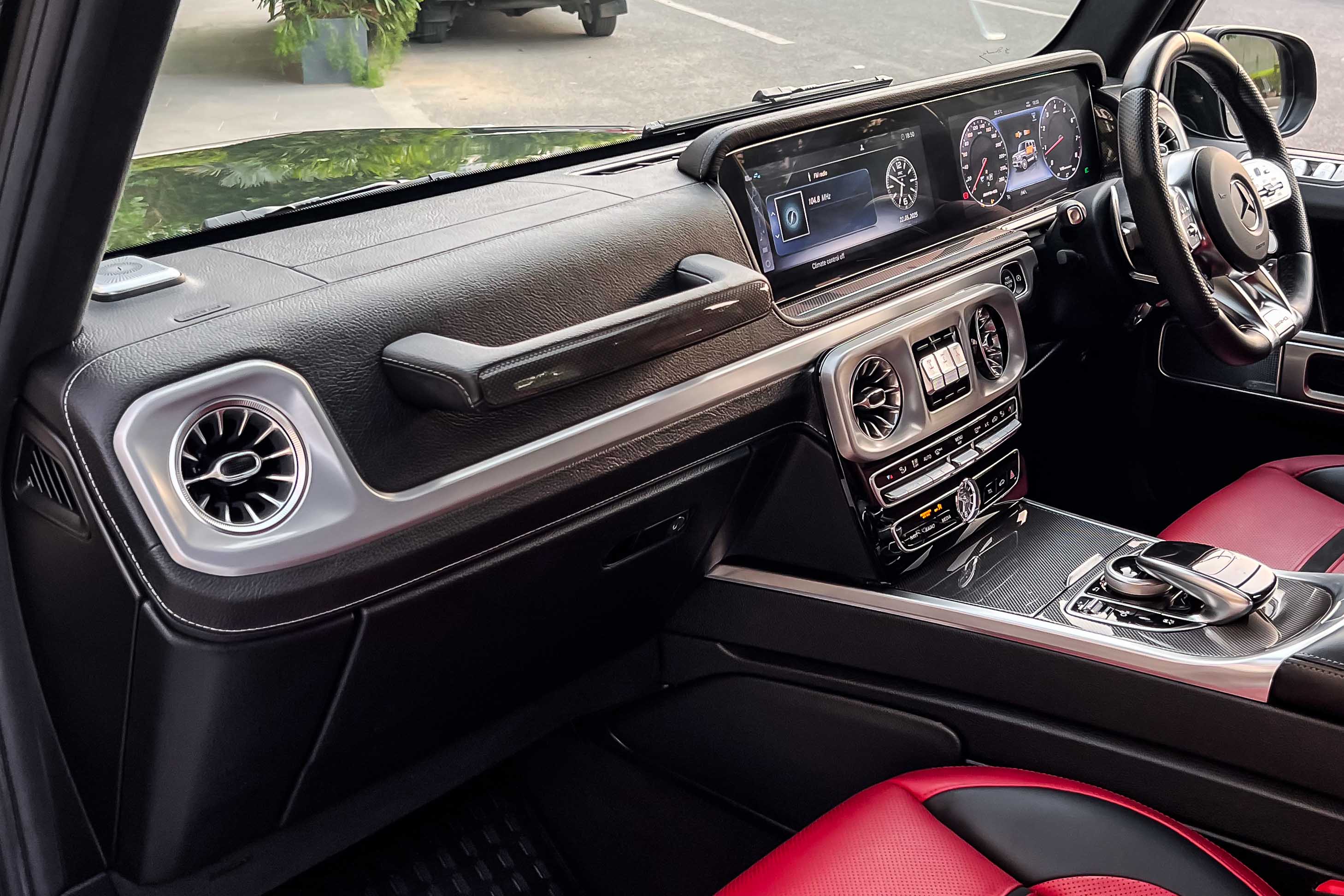 2022 MERCEDES BENZ G63 AMG V8