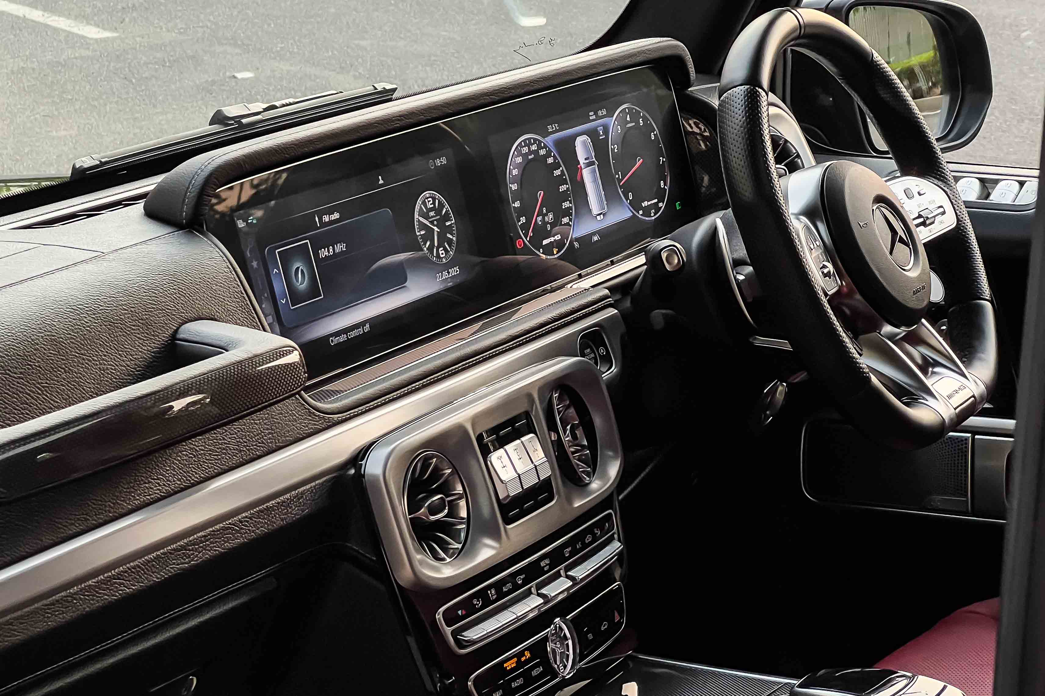 2022 MERCEDES BENZ G63 AMG V8