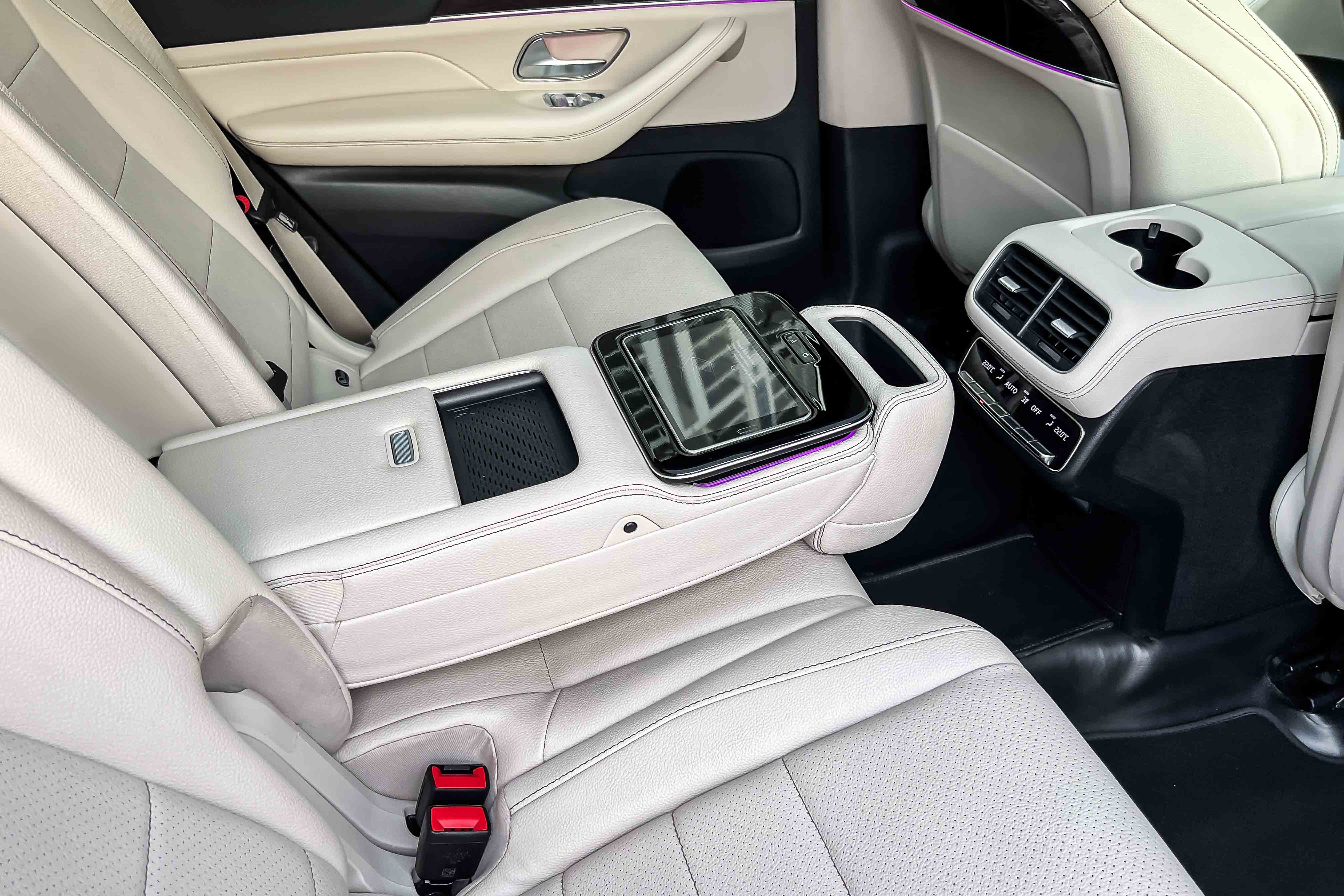 2022 MERCEDES BENZ GLS 400D 4 MATIC