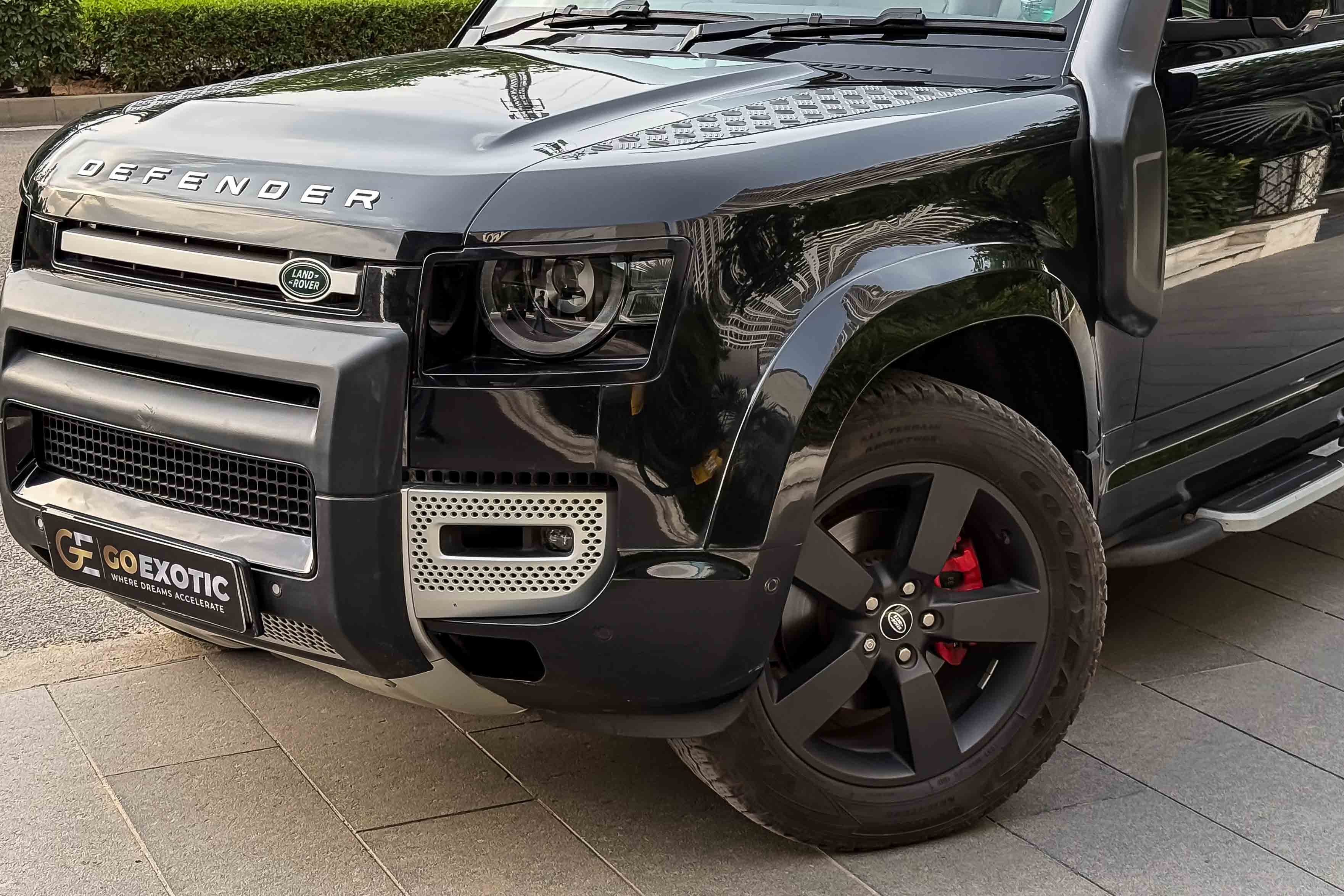 2023 LAND ROVER DEFENDER HSE