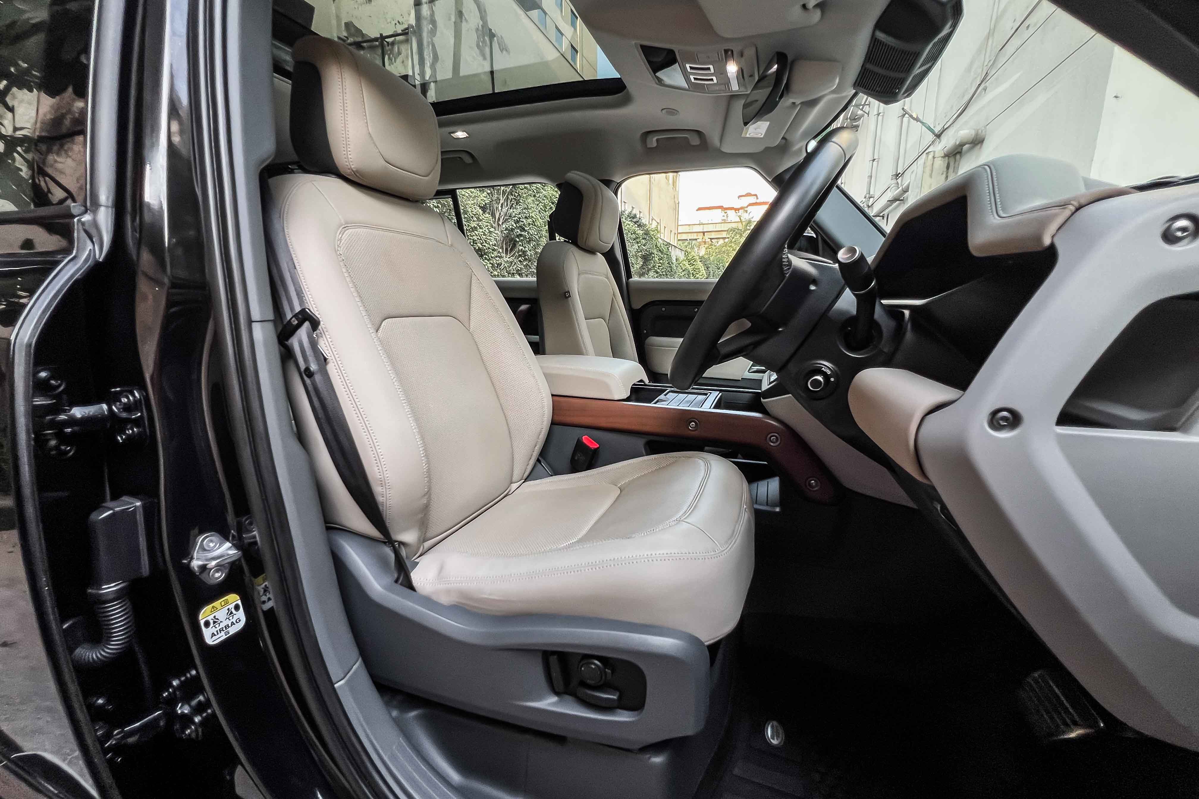 2023 LAND ROVER DEFENDER HSE