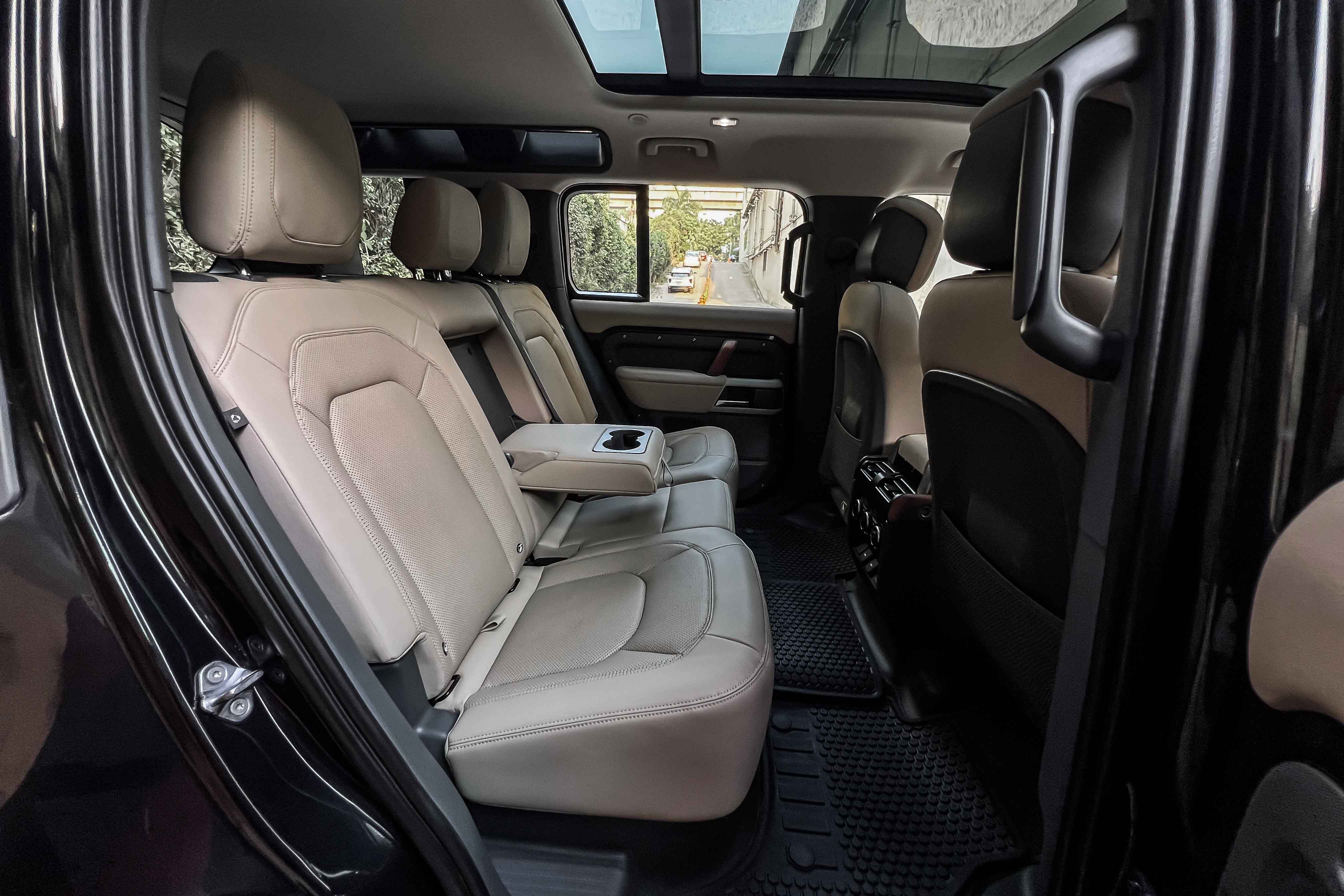 2023 LAND ROVER DEFENDER HSE