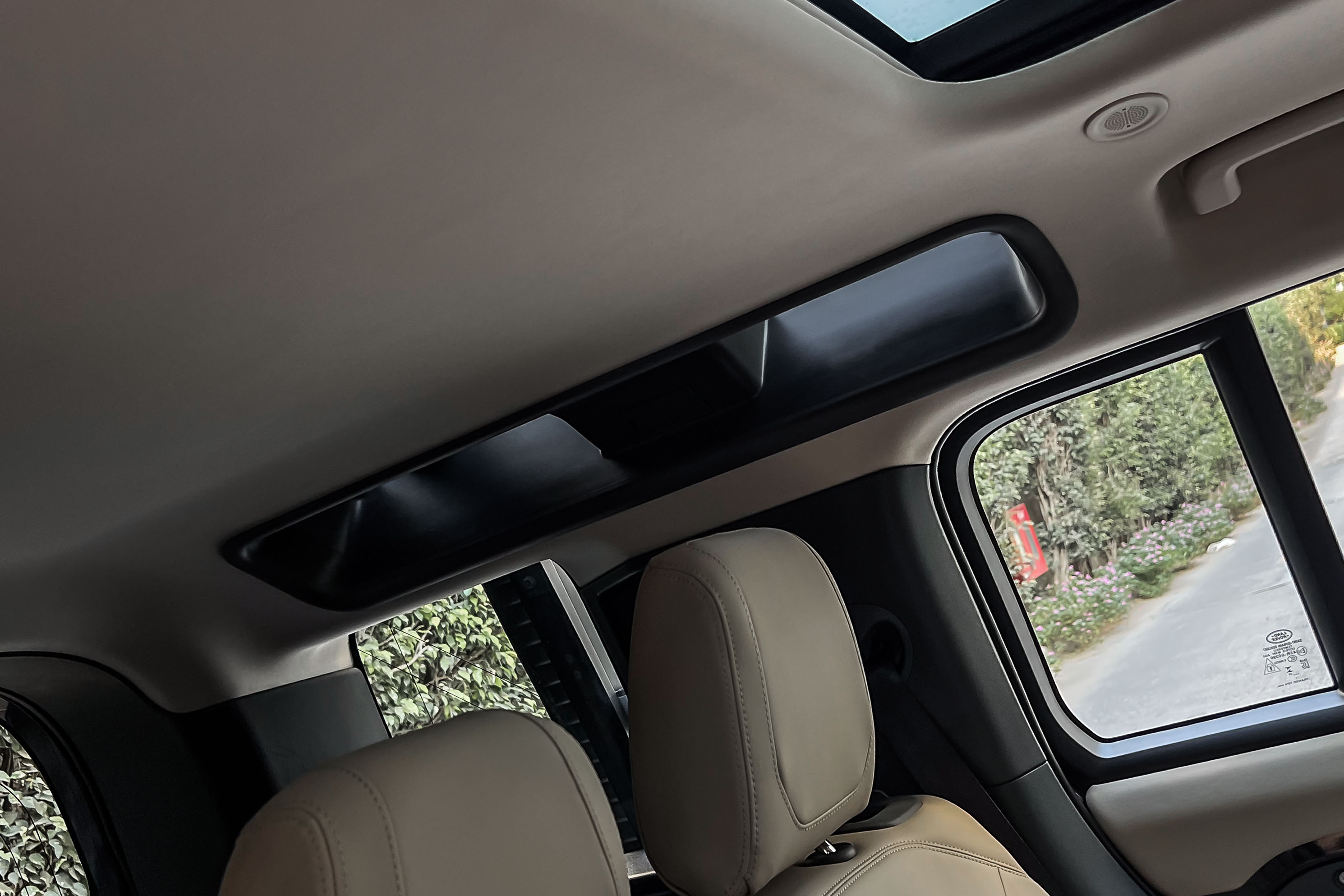 2023 LAND ROVER DEFENDER HSE