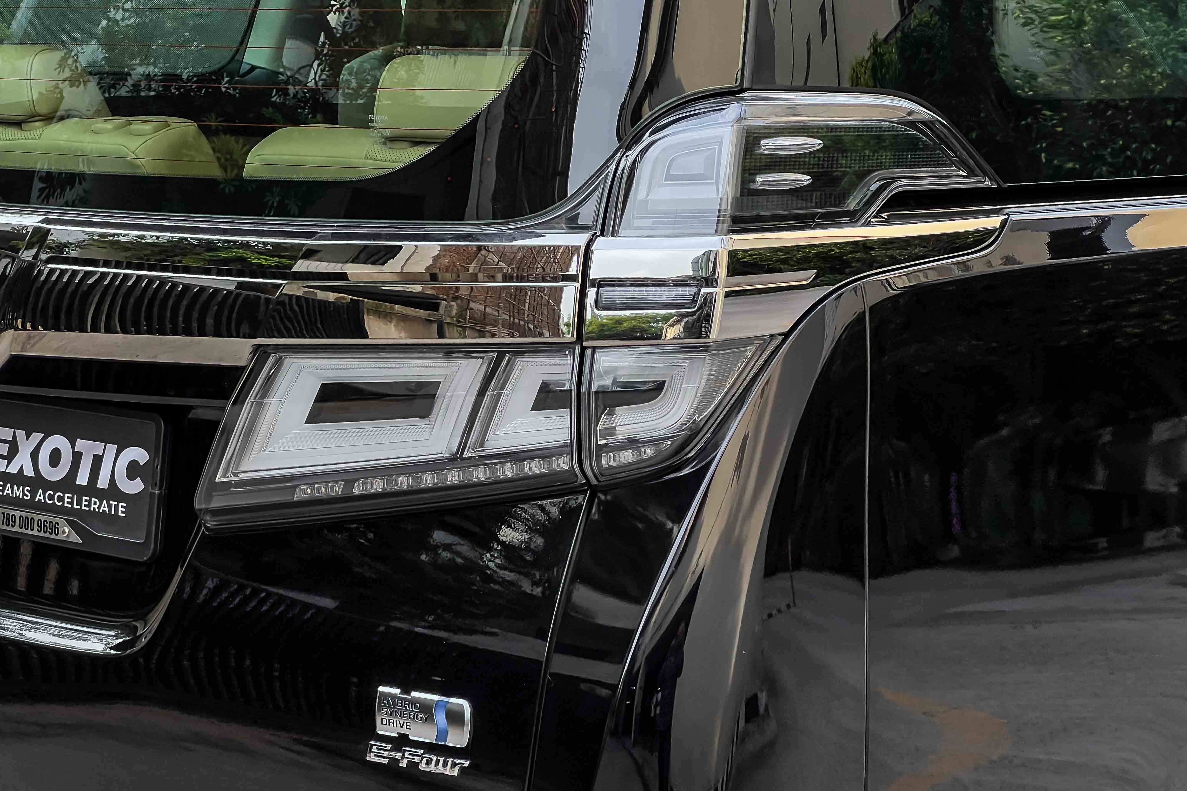 2023 TOYOTA VELLFIRE EXECUTIVE LOUNGE