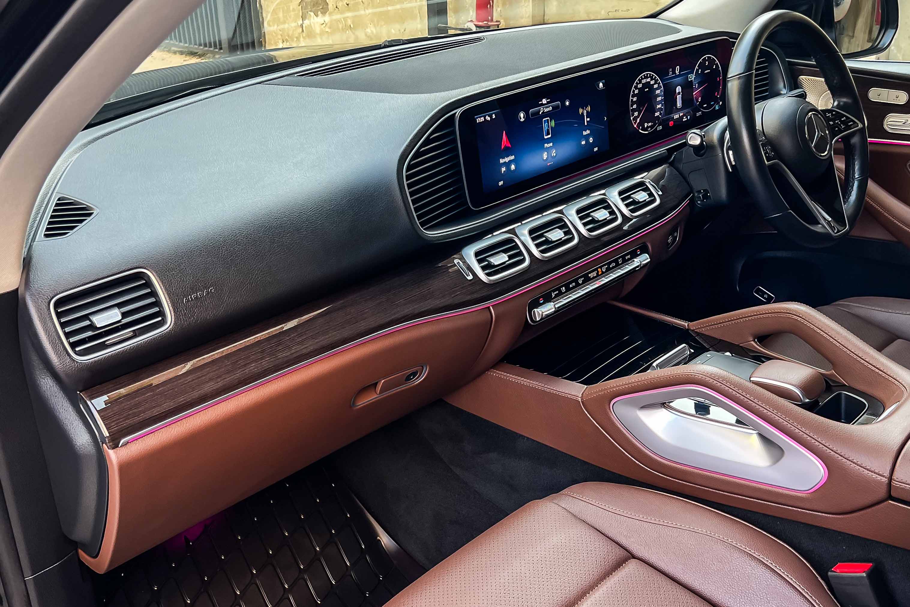 2024 MERCEDES BENZ GLE 300D EWB AMG LINE