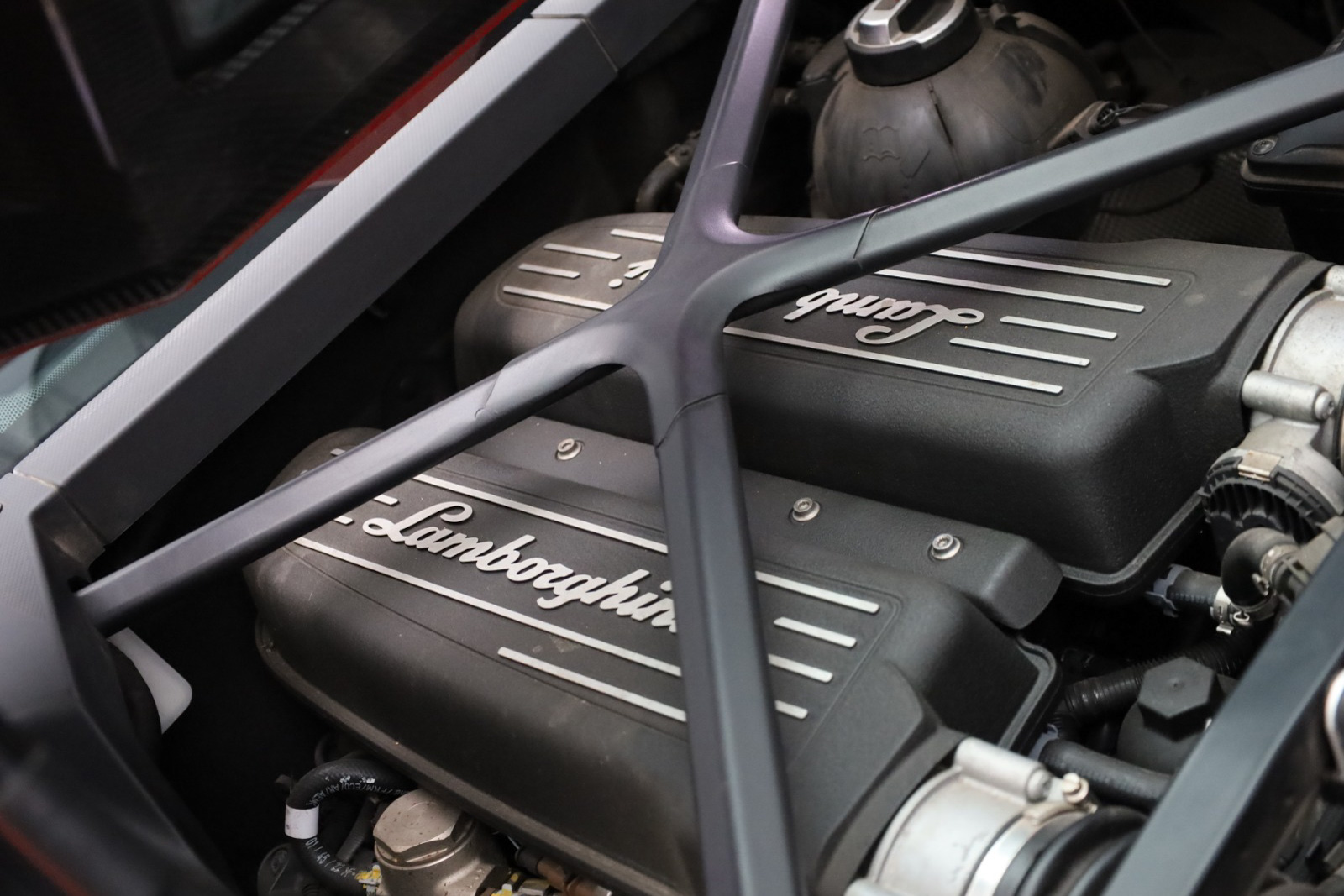 2024 LAMBORGHINI HURACAN TECNICA